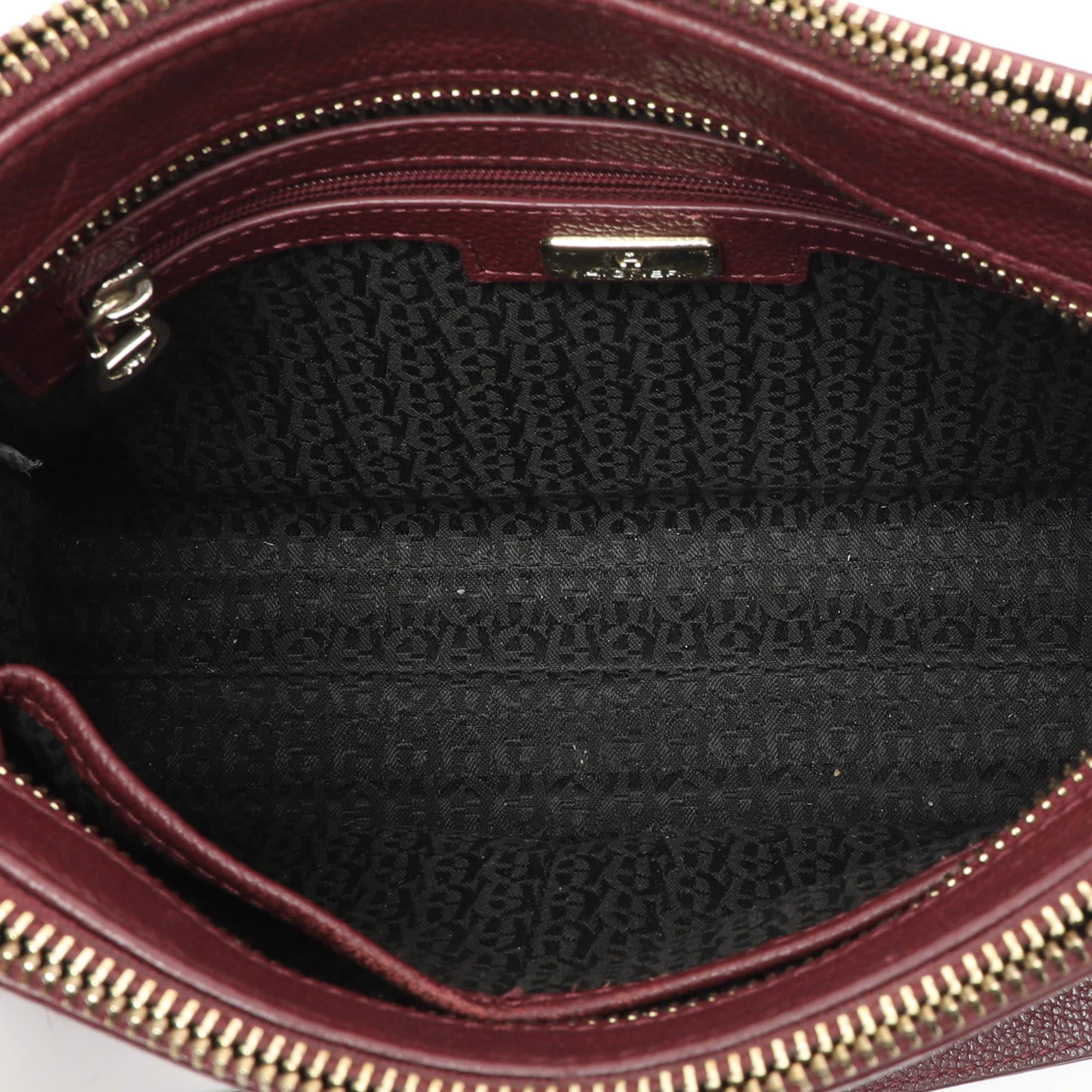 Aigner Burgundy Leather Shoulder Bag For Sale 4