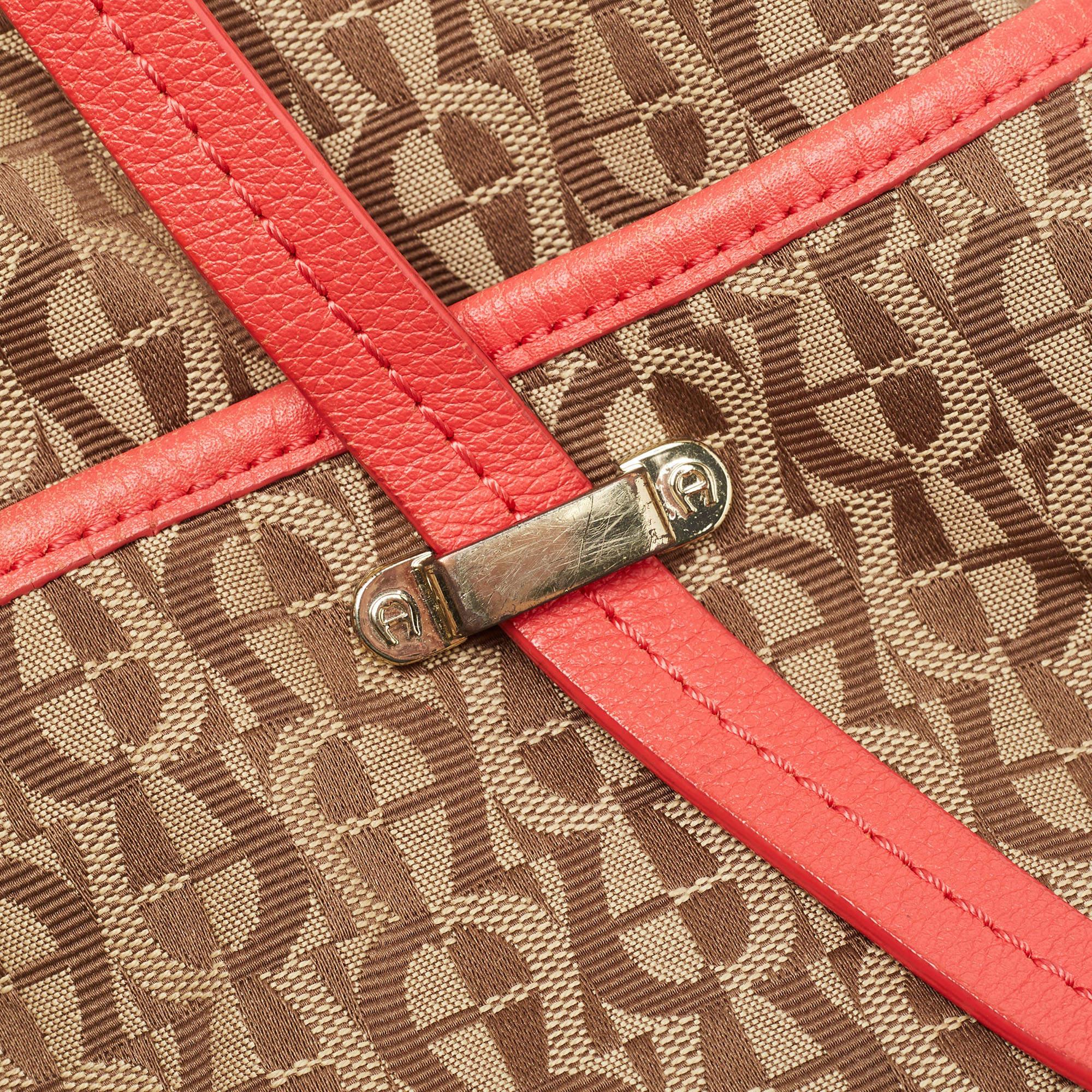 Aigner Coral/Brown Monogram Canvas and Leather Bucket Bag For Sale 2
