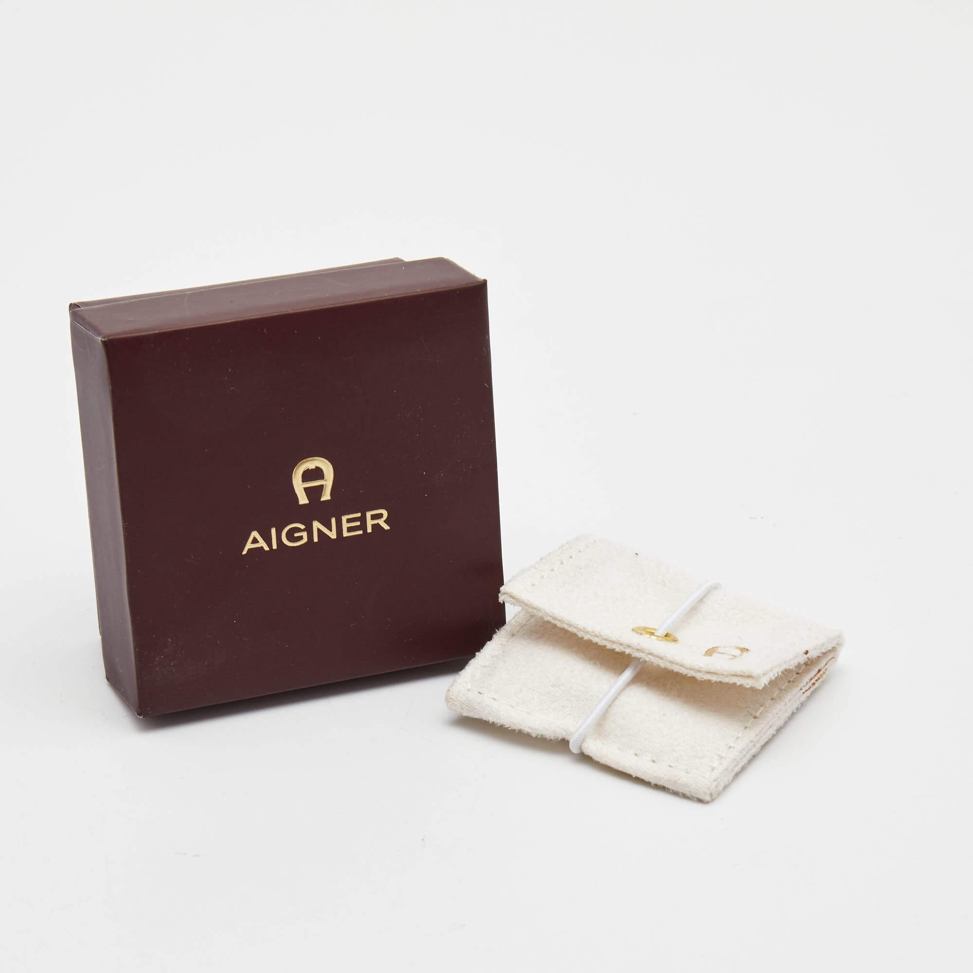 Aigner Crystals Silver Tone Earrings In Excellent Condition For Sale In Dubai, Al Qouz 2
