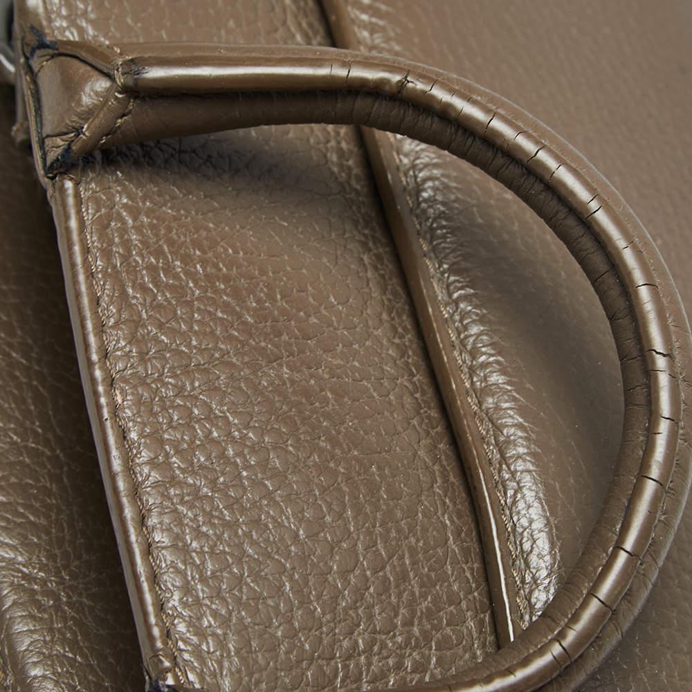 Aigner Dunkelbeige Genarbtes Leder Cybill Tote Damen