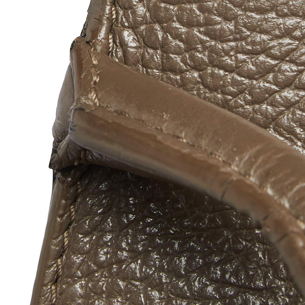 Aigner Dunkelbeige Genarbtes Leder Cybill Tote 1