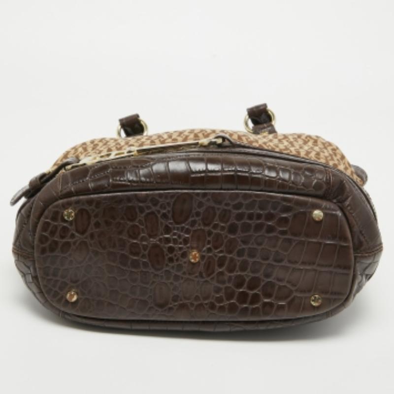 Aigner Dunkelbeige Signature Canvas und Leder mit Krokoprägung Schnallenlogo Satchel im Angebot 4