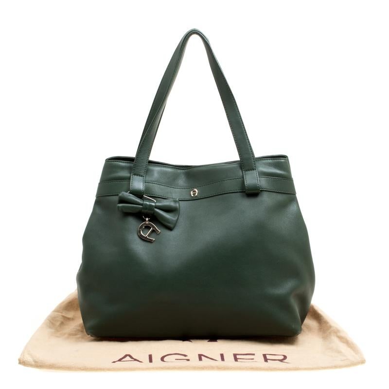 Aigner Green Leather Tote 4