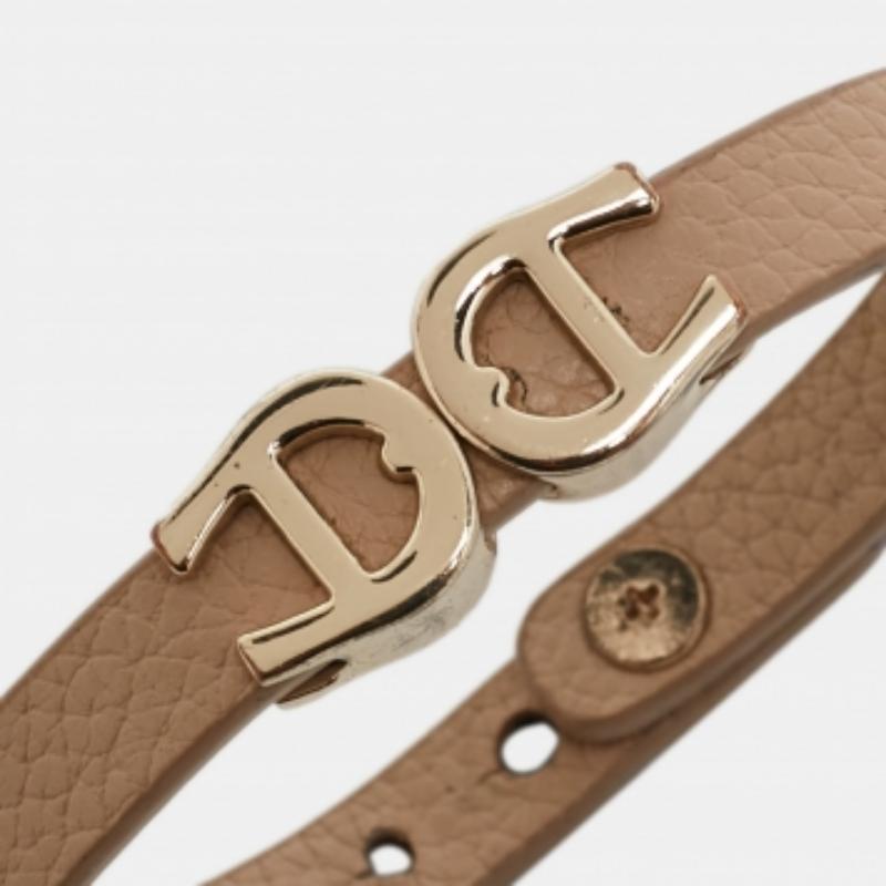 Aigner Logo Bracelet en cuir noir doré M Bon état - En vente à Dubai, Al Qouz 2