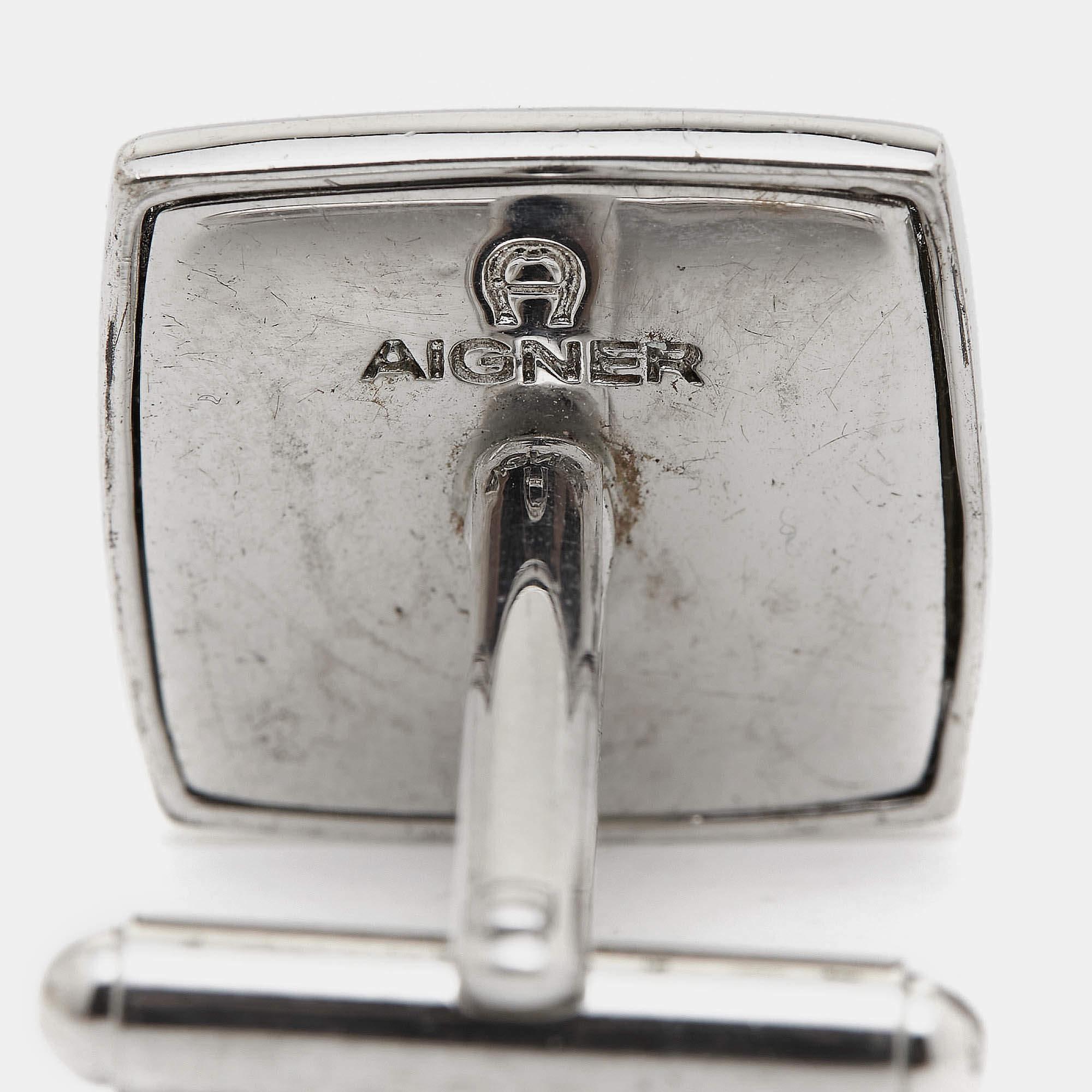 Gemelli da polso Aigner Logo in pelle in tonalità argento in vendita 1
