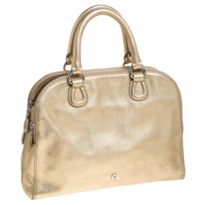 Aigner Metallic Gold Leather Satchel Oro en venta
