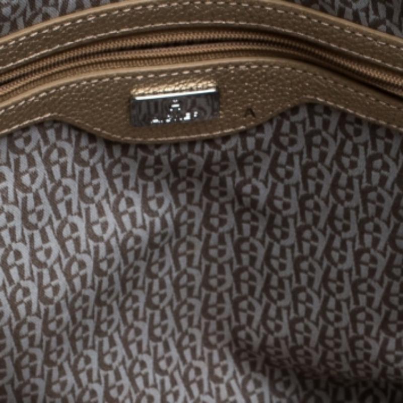 Aigner Metallic Gold Leather Satchel en venta 4