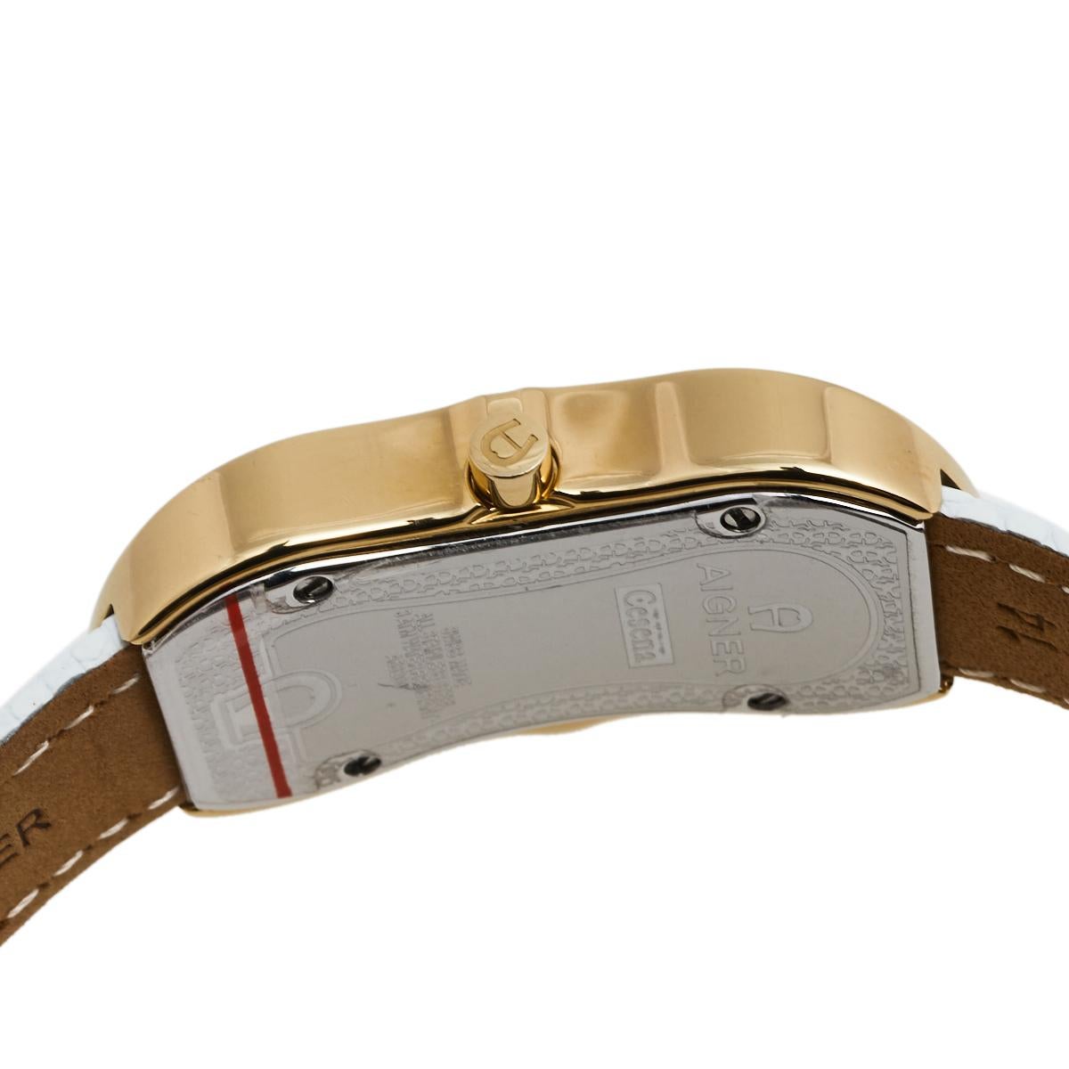 Aigner Mother of Pearl Gold Plated Cesena A53200 Women's Wristwatch 20 mm In Excellent Condition In Dubai, Al Qouz 2