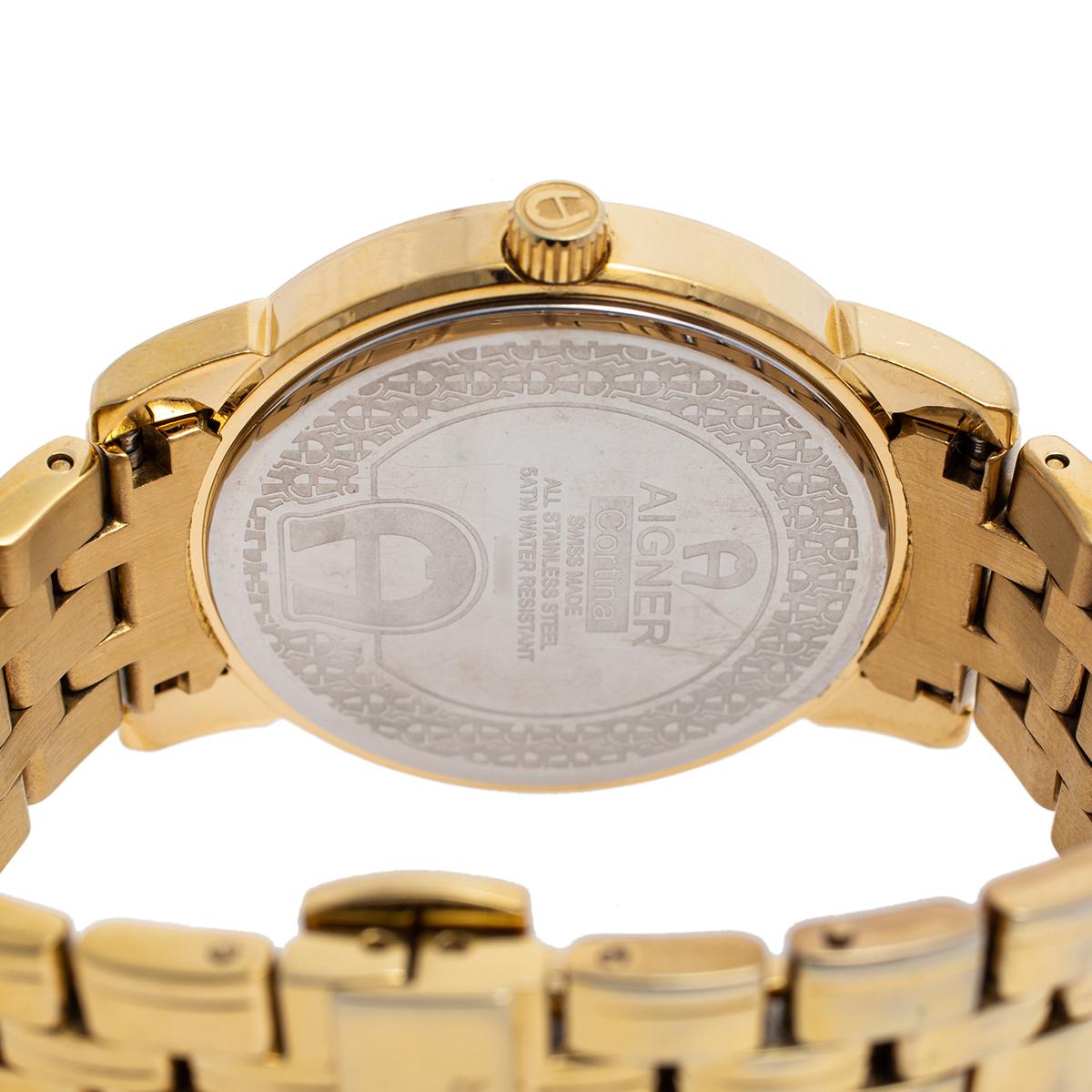 Cortina Damenarmbanduhr 36 mm aus perlmuttfarbenem Edelstahl von Aigner im Zustand „Gut“ in Dubai, Al Qouz 2