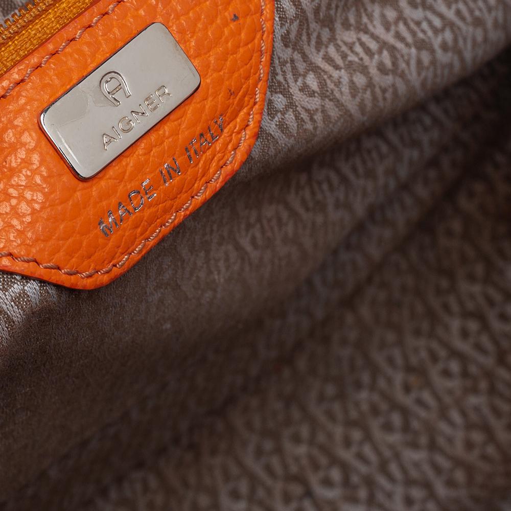 Tote Cybill in pelle martellata arancione di Aigner 5