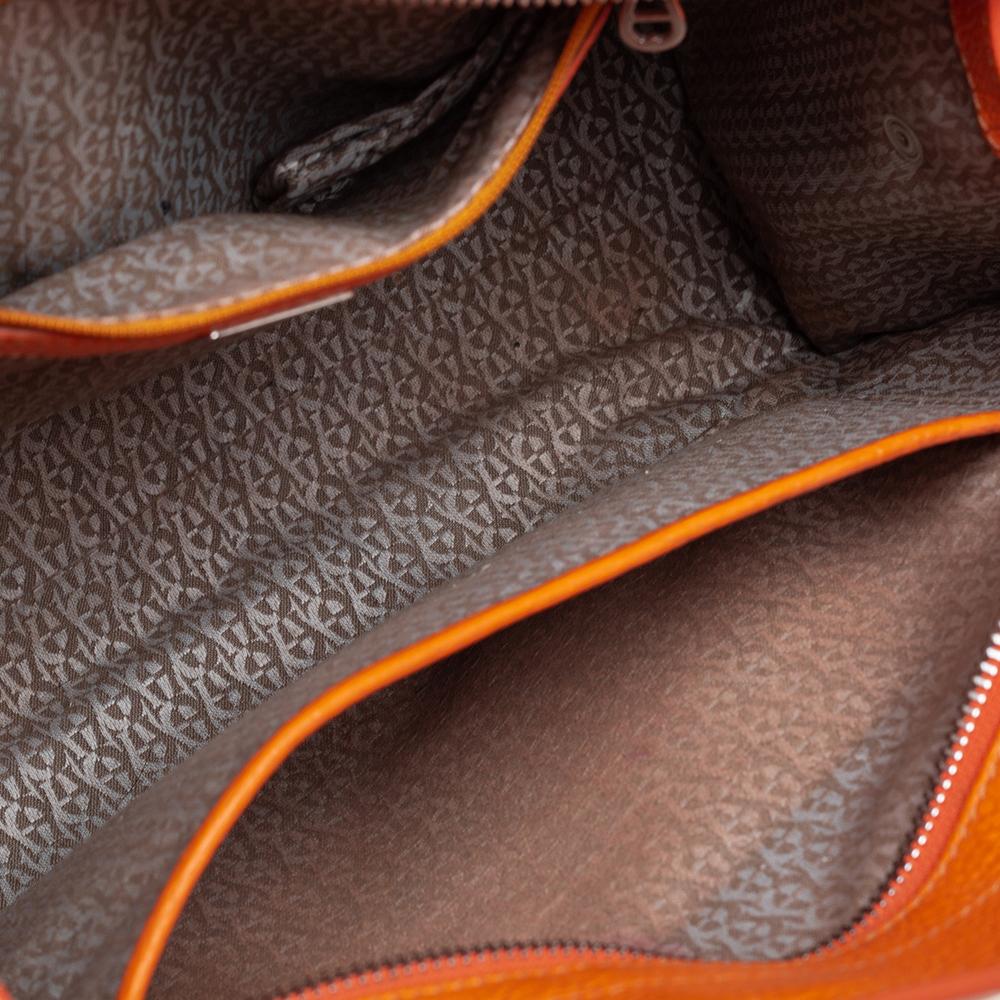 Aigner Orange Grained Leather Cybill Tote For Sale 4