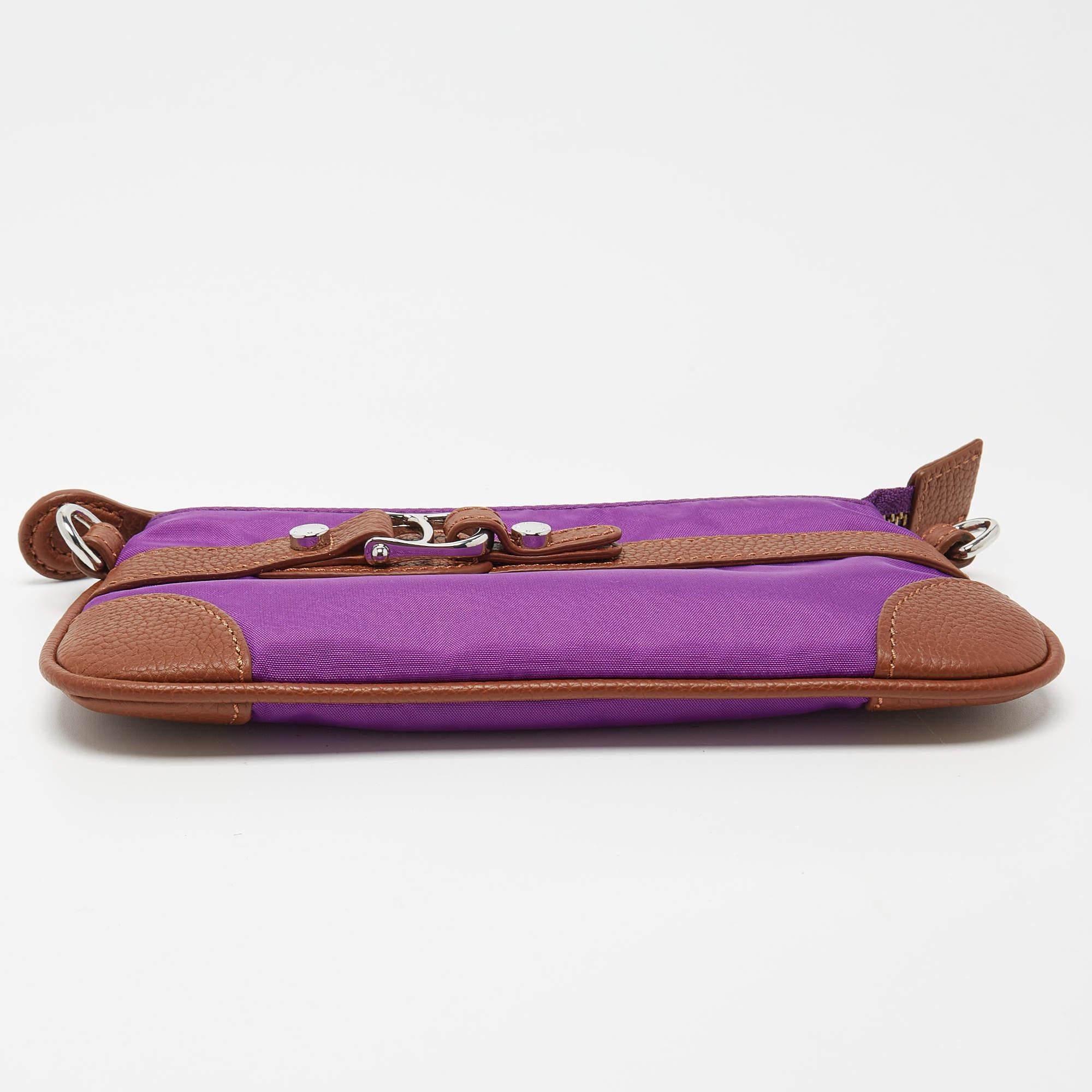 Aigner Purple/Brown Nylon and Leather Buckle Clutch Bag In Excellent Condition For Sale In Dubai, Al Qouz 2