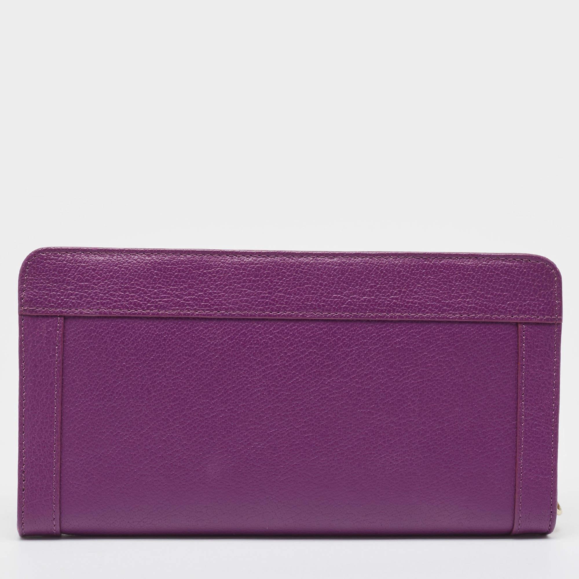 Aigner Purple Leather Cavallina Tassel Continental Wallet For Sale 1