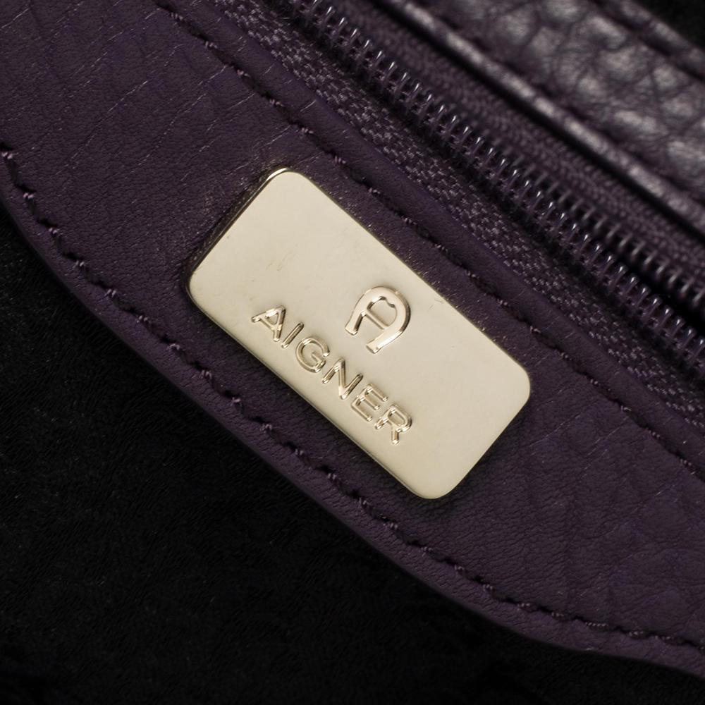 Aigner Purple Signature Coated Canvas and Leather Drawstring Shoulder Bag 2