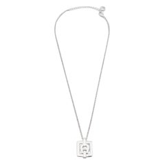 Aigner - Collana con ciondolo quadrato di cristallo e logo in tonalità argento