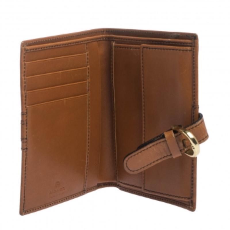 Portafoglio compatto in pelle Tan di Aigner in vendita 3
