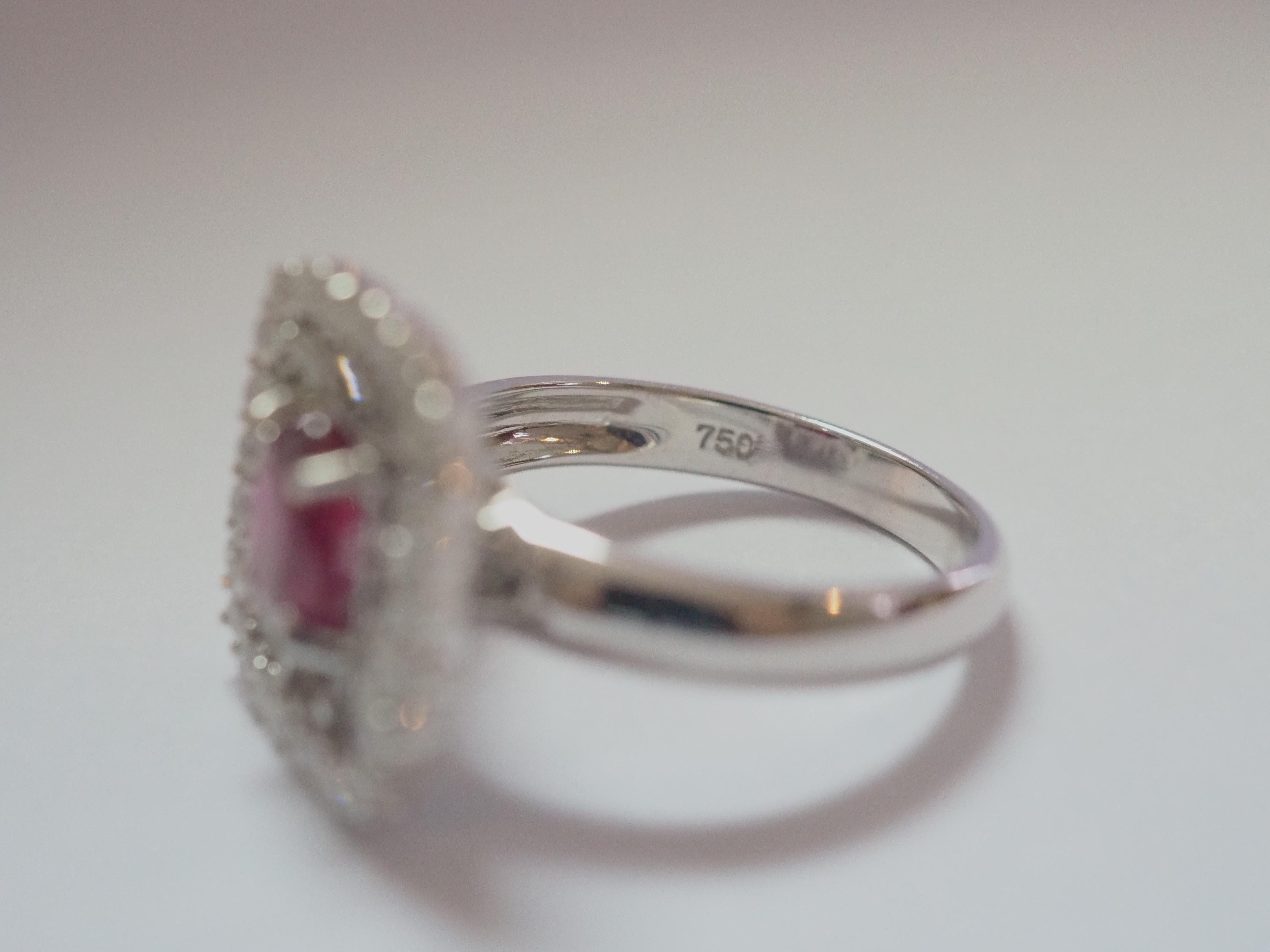 AIGS 18k White Gold 1.28ct Oval Thai Ruby & 0.7ct Diamond Cocktail Ring In New Condition In เกาะสมุย, TH