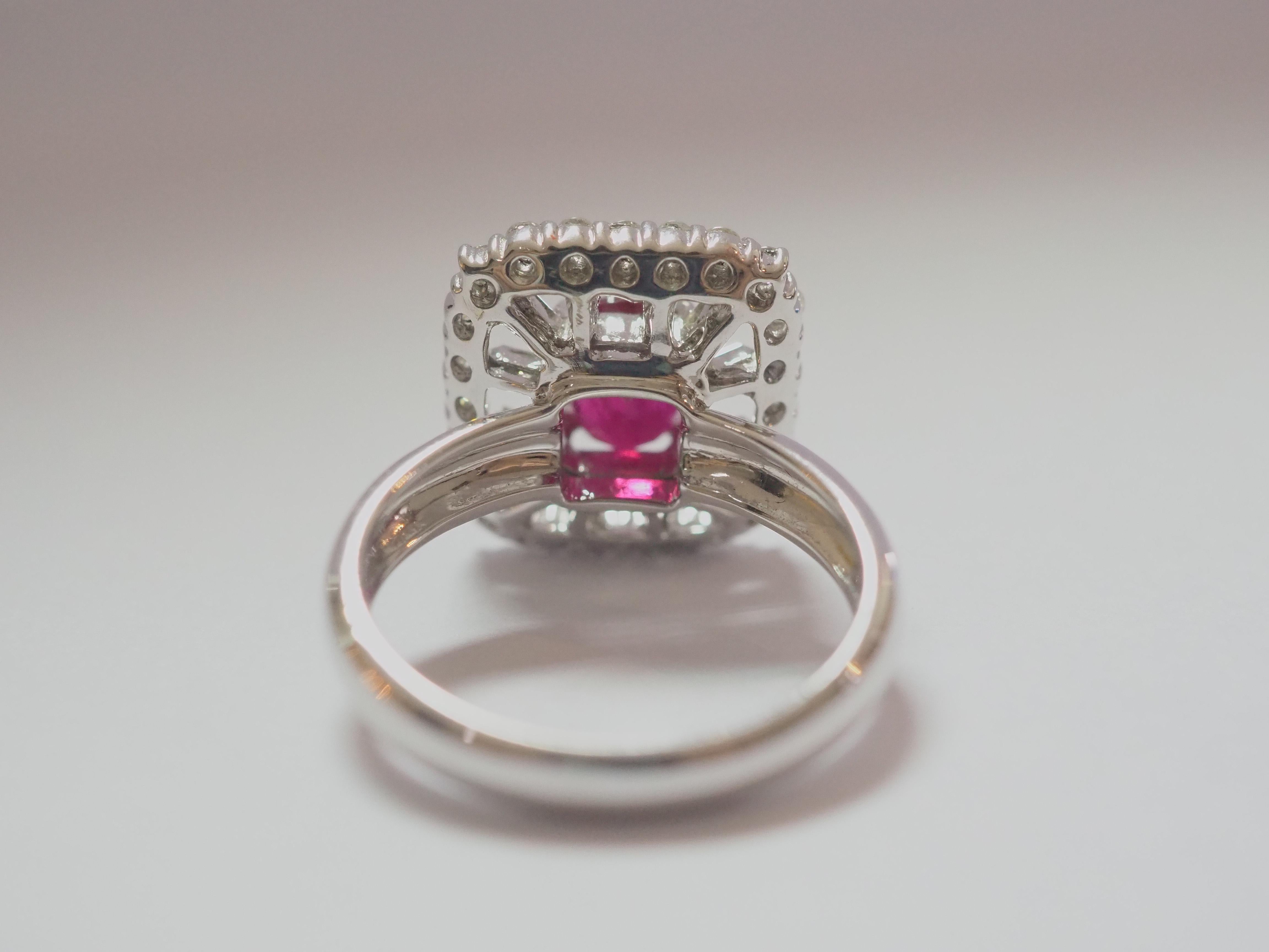 Women's AIGS 18k White Gold 1.28ct Oval Thai Ruby & 0.7ct Diamond Cocktail Ring