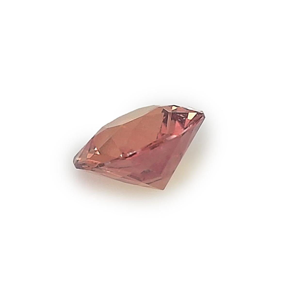AIGS Certified 0.58 Carats Brownish Orange Sapphire In New Condition For Sale In Los Angeles, CA
