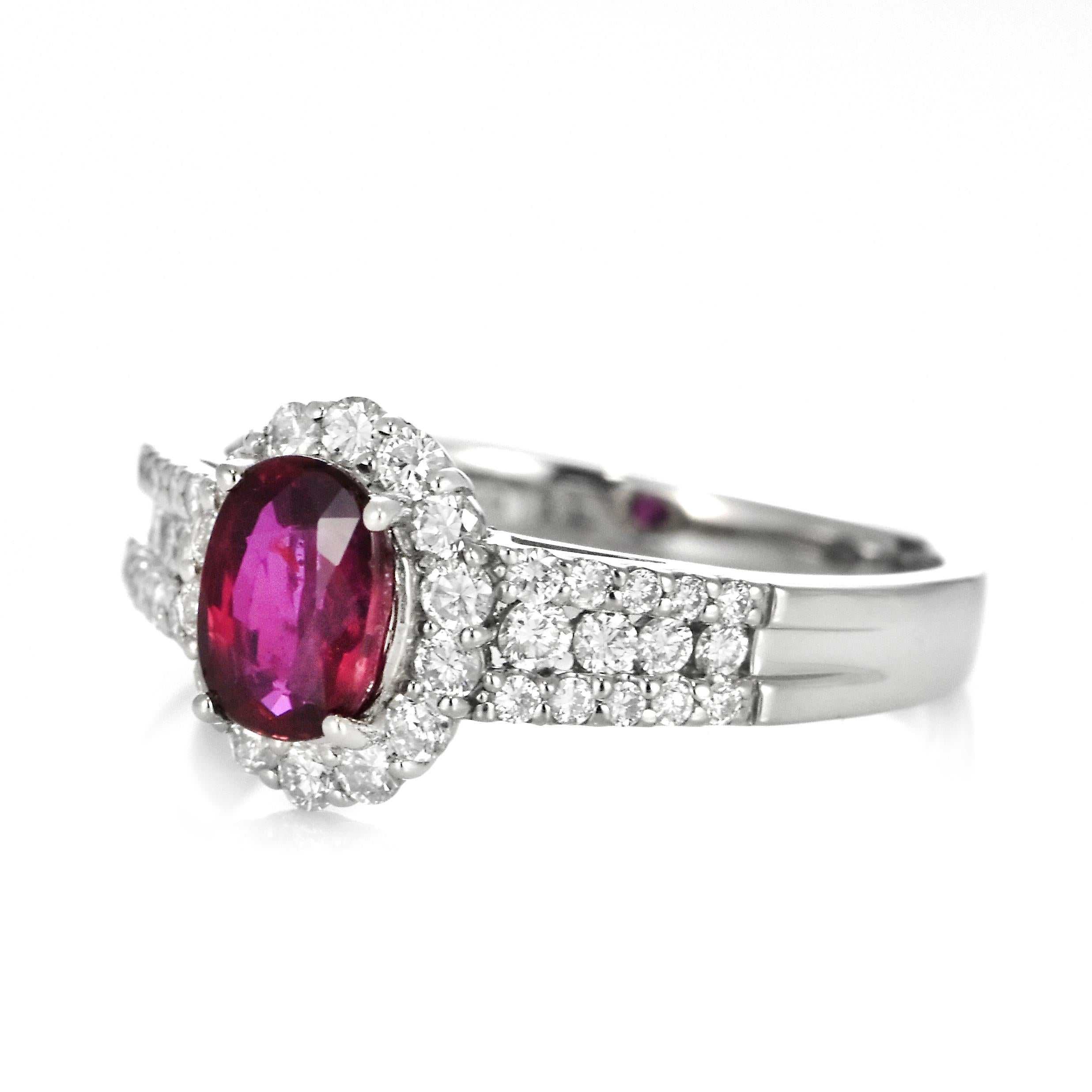 Moderne Bague en platine avec rubis certifié AIGS de 1,00 carat, naturel, non traité et non chauffé en vente