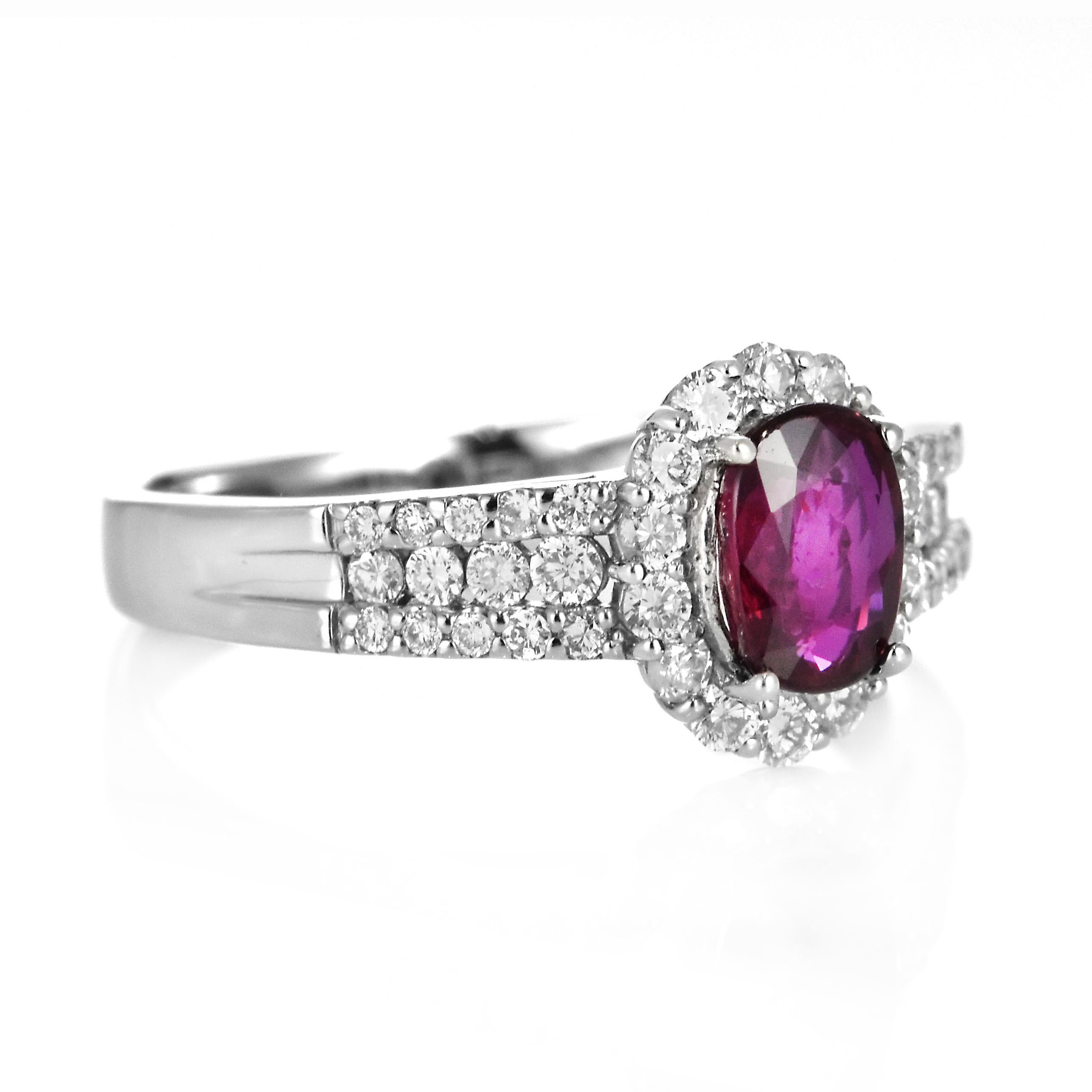 Taille ovale Bague en platine avec rubis certifié AIGS de 1,00 carat, naturel, non traité et non chauffé en vente