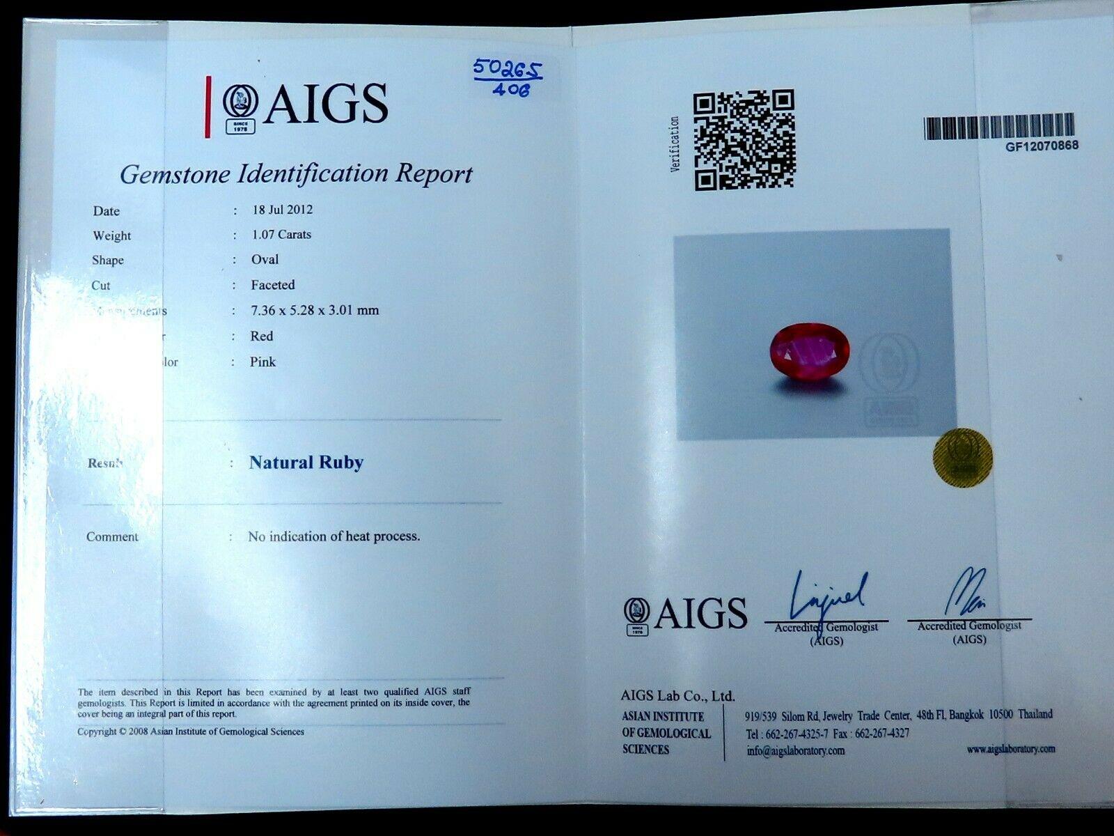 Women's or Men's AIGS Certified 1.07 Carat Natural Pink No Heat Ruby Diamonds Ring 14 Karat For Sale