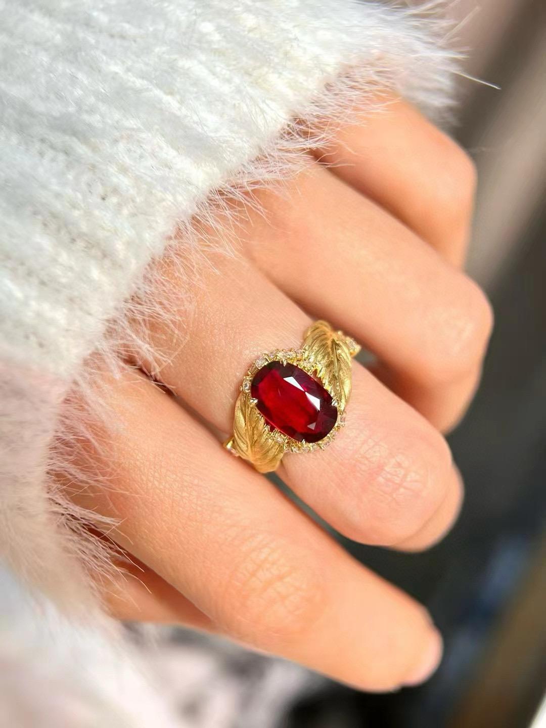 Women's or Men's AIGS Certified 2.01ct Unheated Vivid Pigeon Blood Ruby 18K Gold Ring For Sale