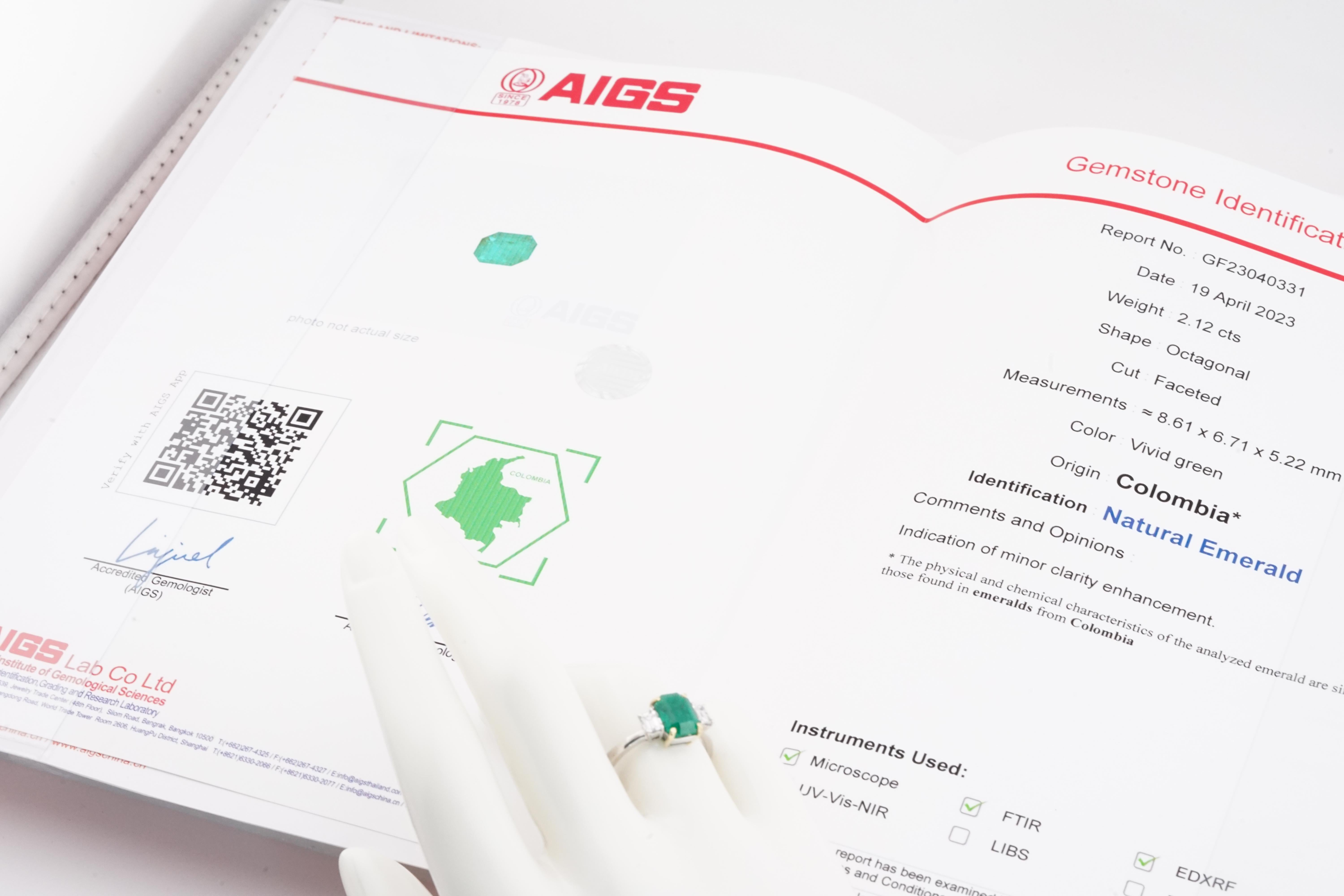 AIGS zertifizierter 2,12 Karat Vivid grüner kolumbianischer Smaragd 18K Weißgold Ring im Angebot 1