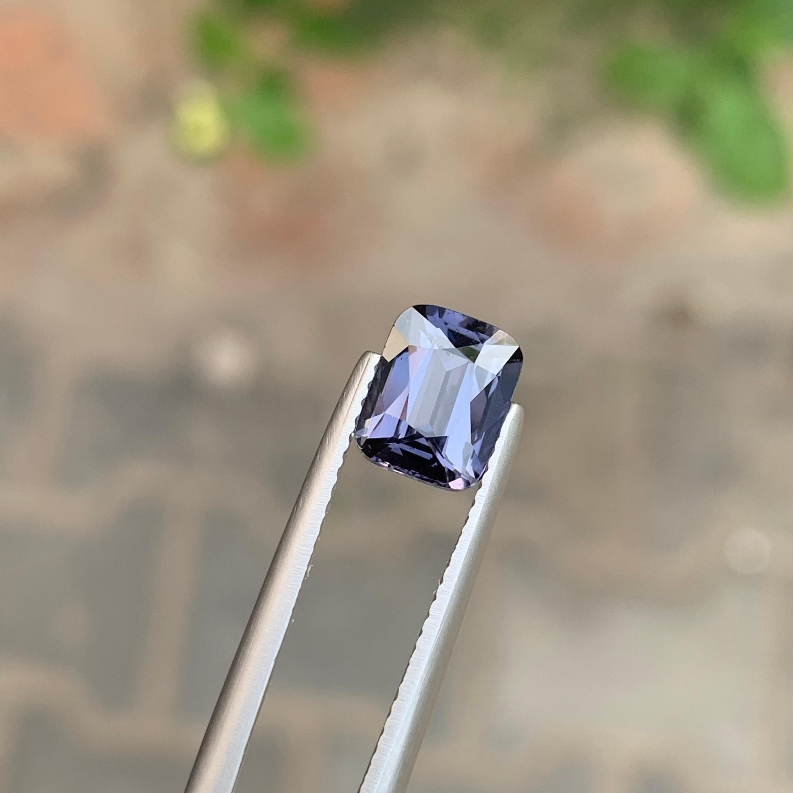 da uomo o donna Spinello blu viola sciolto naturale da 2,13 carati certificato AIGS proveniente dalla Tanzania in vendita