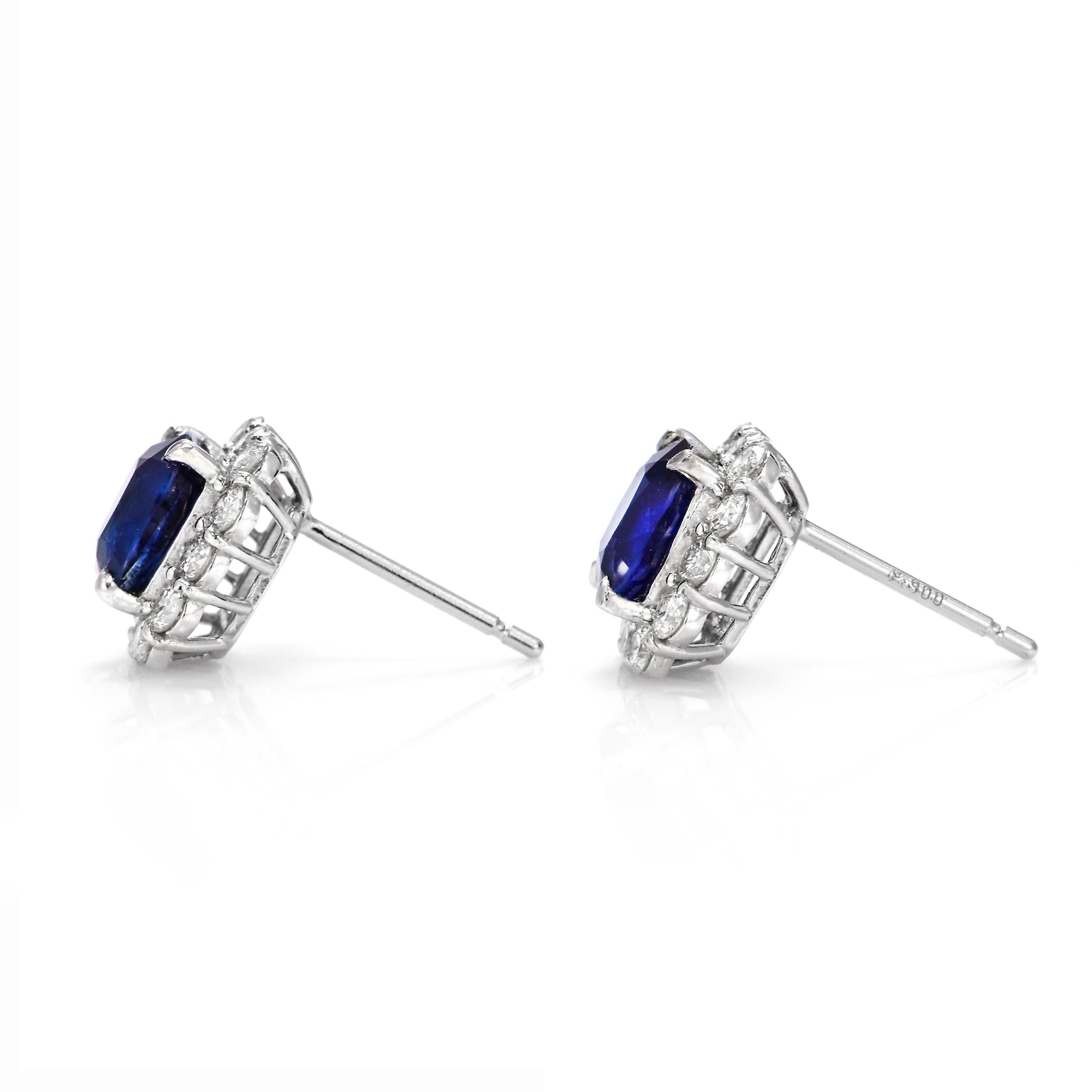 AIGS Certified 2.29 Carat Natural Royal Blue Sapphire Earrings Made in Platinum For Sale 3