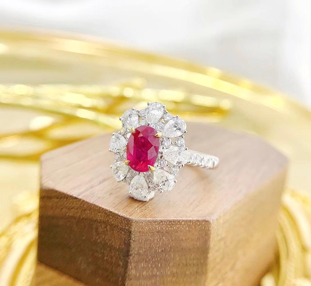 AIGS zertifizierter unerhitzter 1,57 Karat Rubin & Birnenschliff Diamantring/Anhänger (Kissenschliff) im Angebot