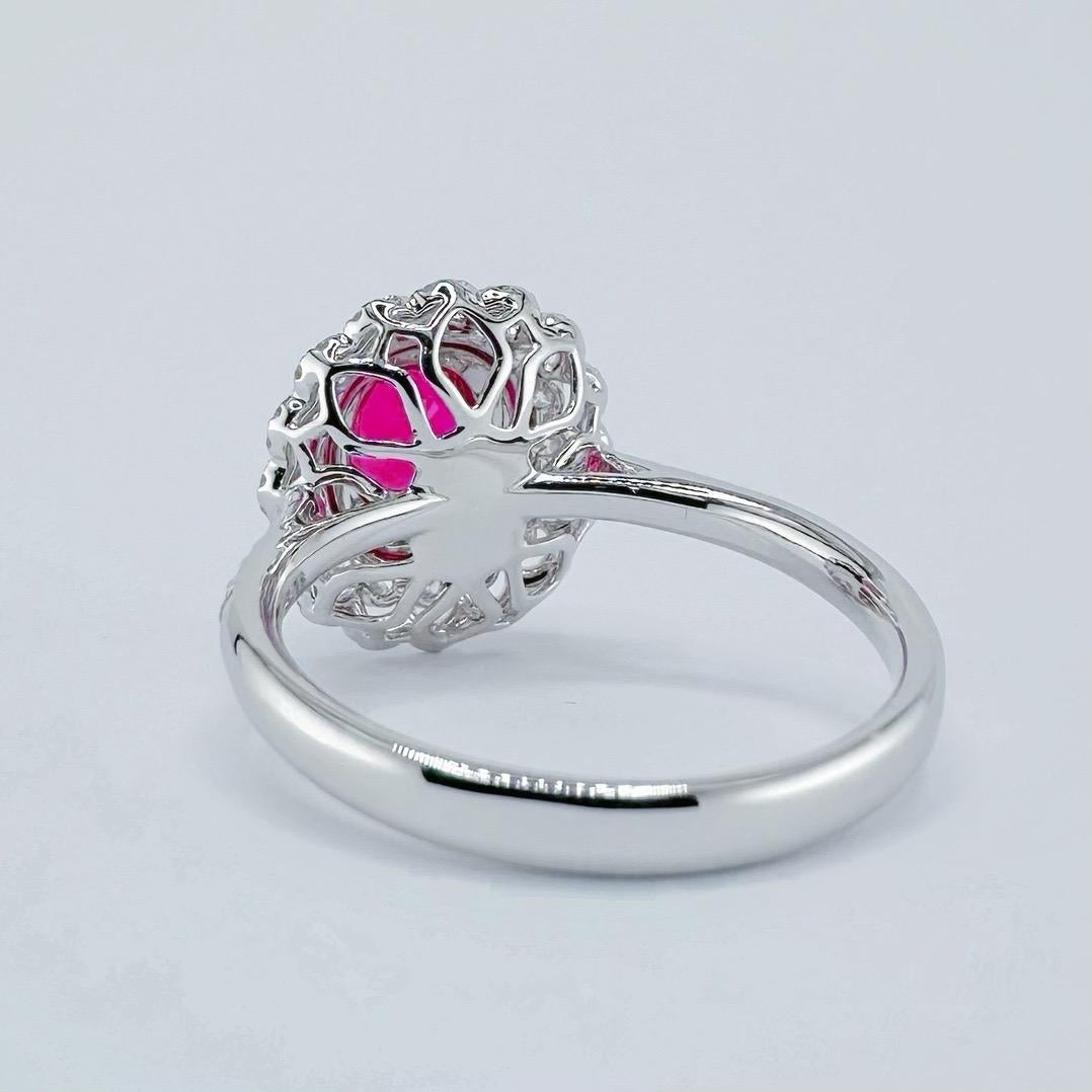 AIGS Certified Unheated Pigeon Blood Ruby Bague en or blanc 18K avec diamant Unisexe en vente