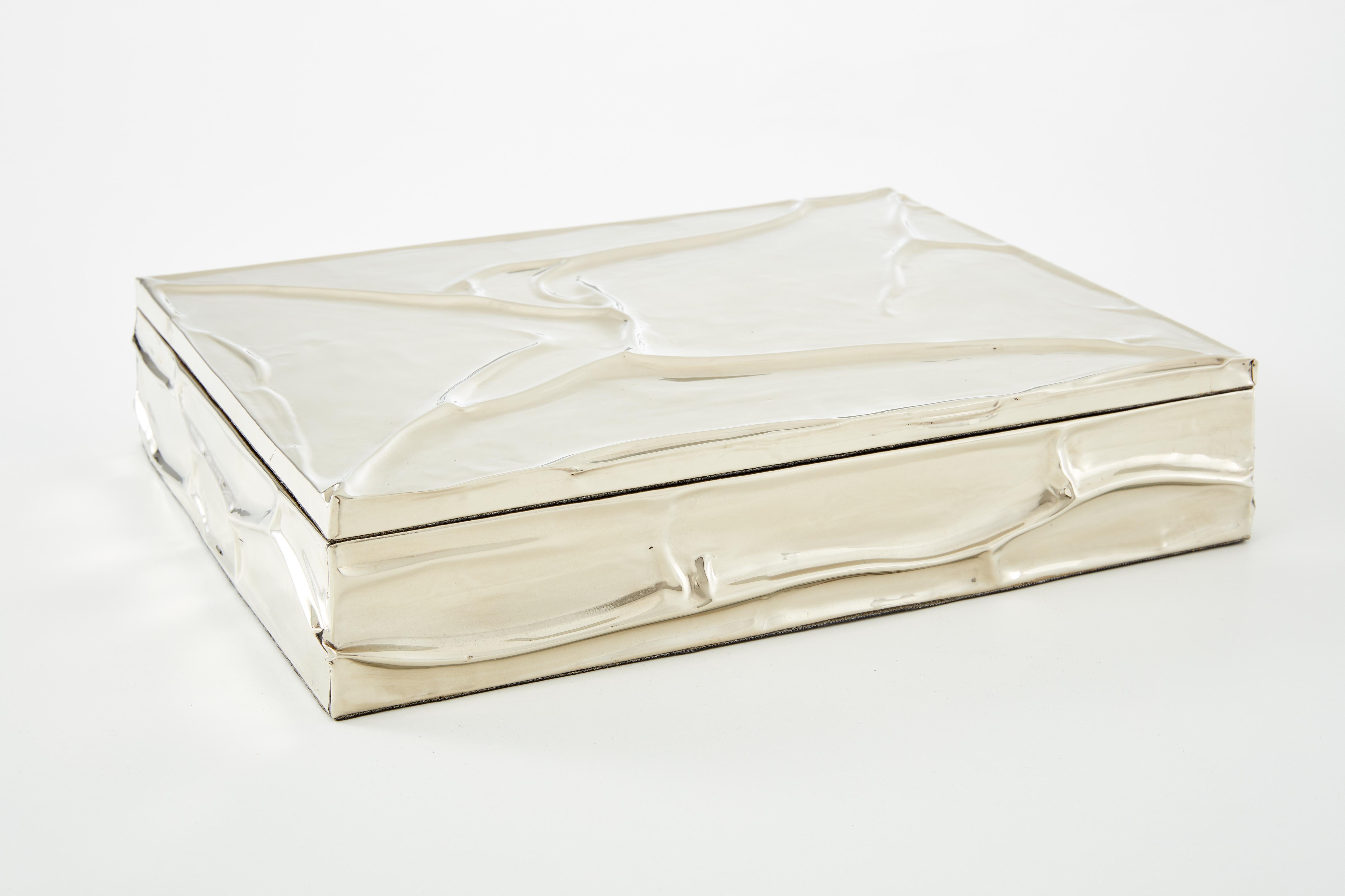 AIMARA Caja grande de plata de alpaca Moderno en venta