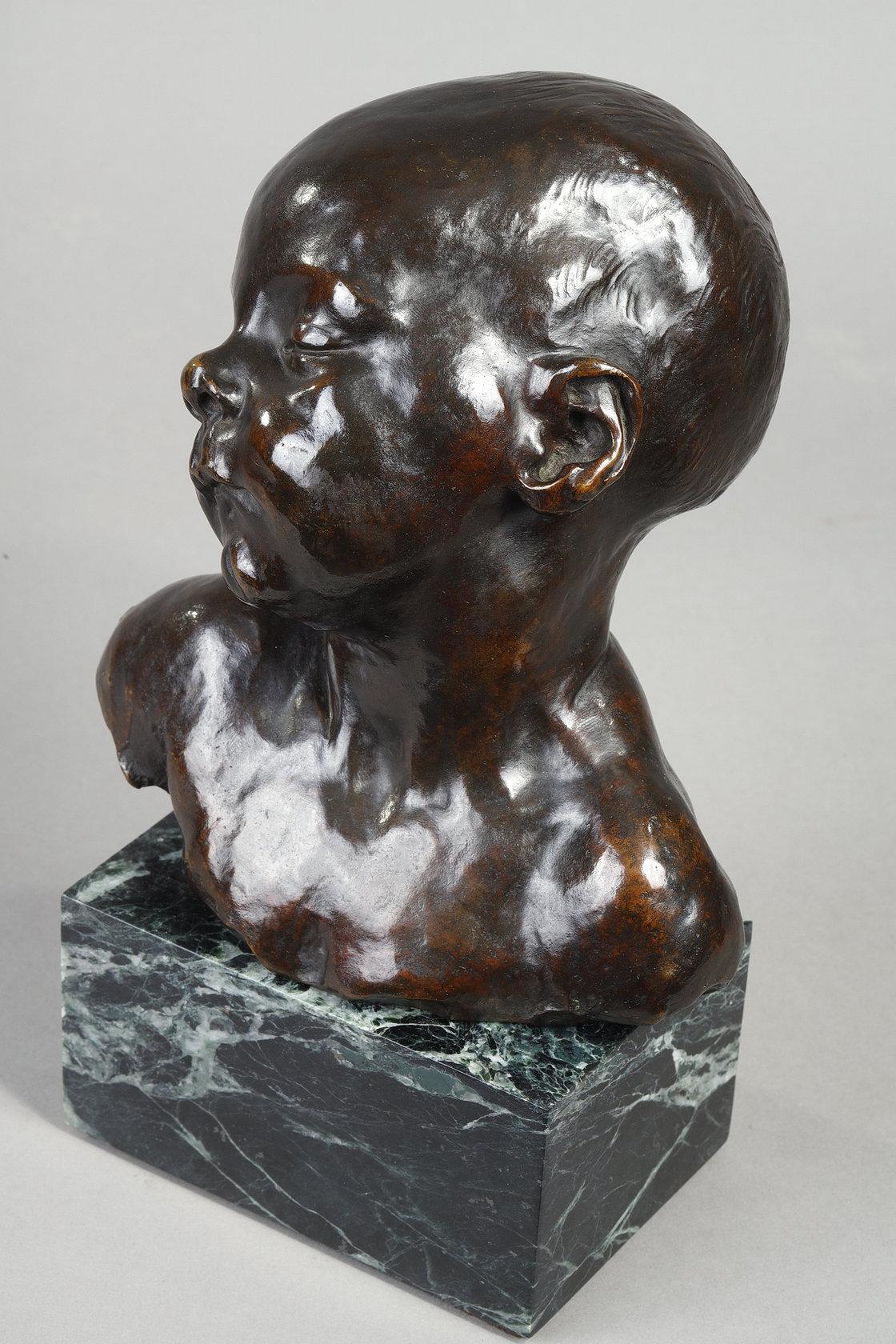 Busto di un bambino che dorme 8