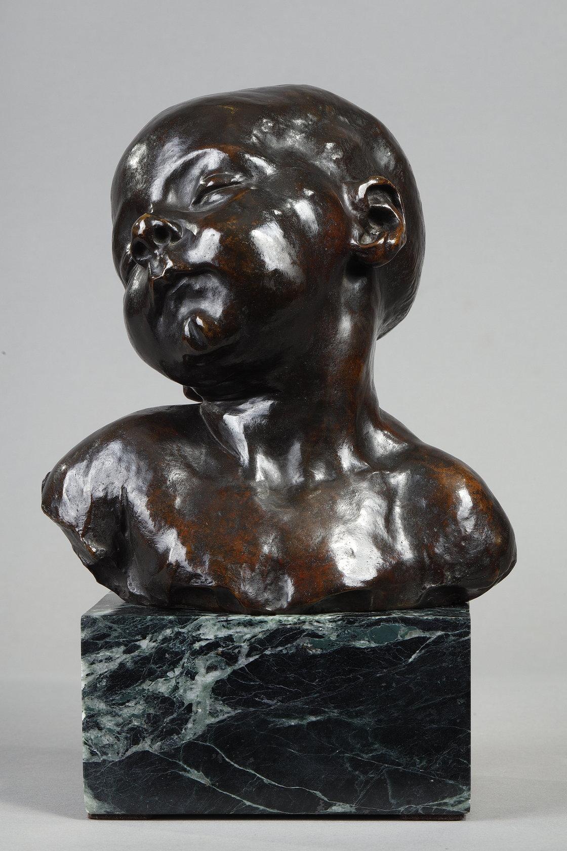 Figurative Sculpture di Aimé-Jules Dalou - Busto di un bambino che dorme