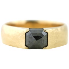 Aimee Kennedy, 1.85 Carat Black Rose Cut Diamond 14 Karat Gold Hammered Ring