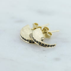 Aimee Kennedy, Black Diamonds Pave Edge 14 Karat Gold Stud Hoops