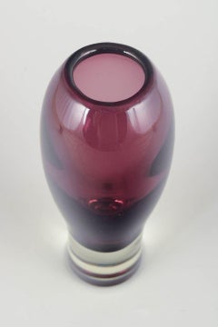 Aimo Okkolin für Riihimäen Lasi. Kunstglasvase „Nimipäivä“, 1960er Jahre