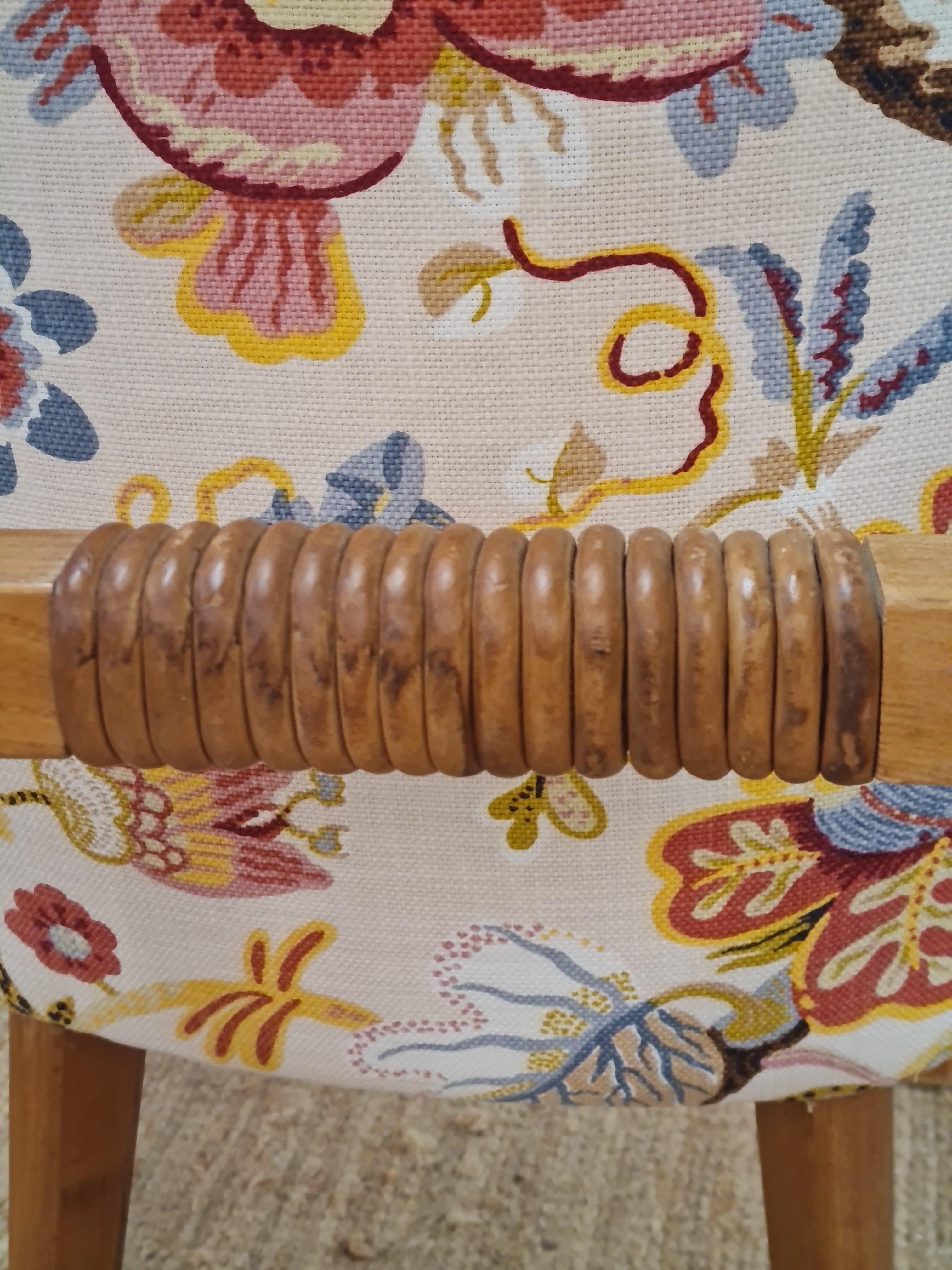 Aino Aalto Pair of Club Chairs in Oak, Leather, & Floral Pattern, Artek 1940s. For Sale 7