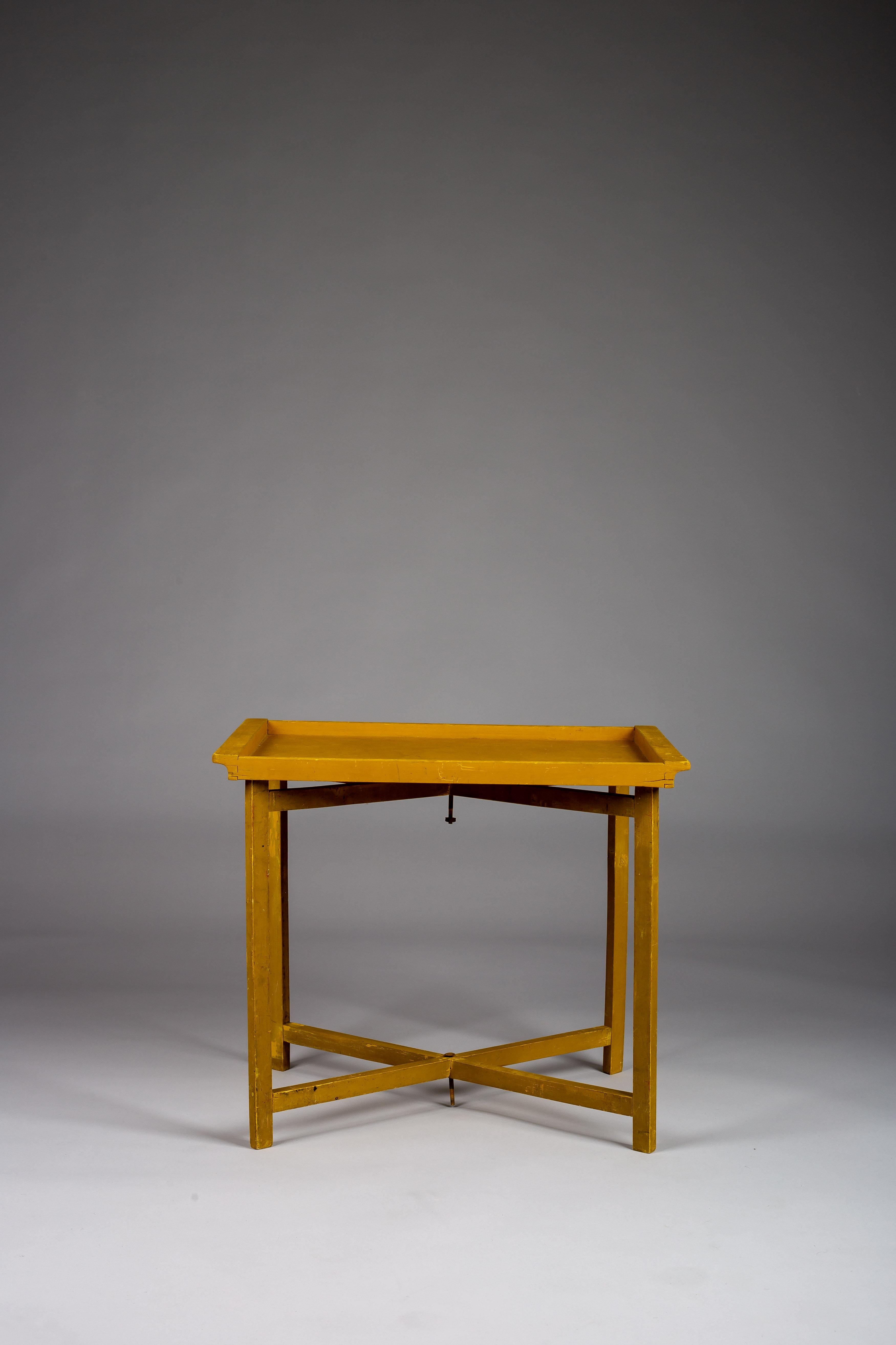 Aino Aalto, rare 1930's foldable tray table, A. Ahlström Oy For Sale 4