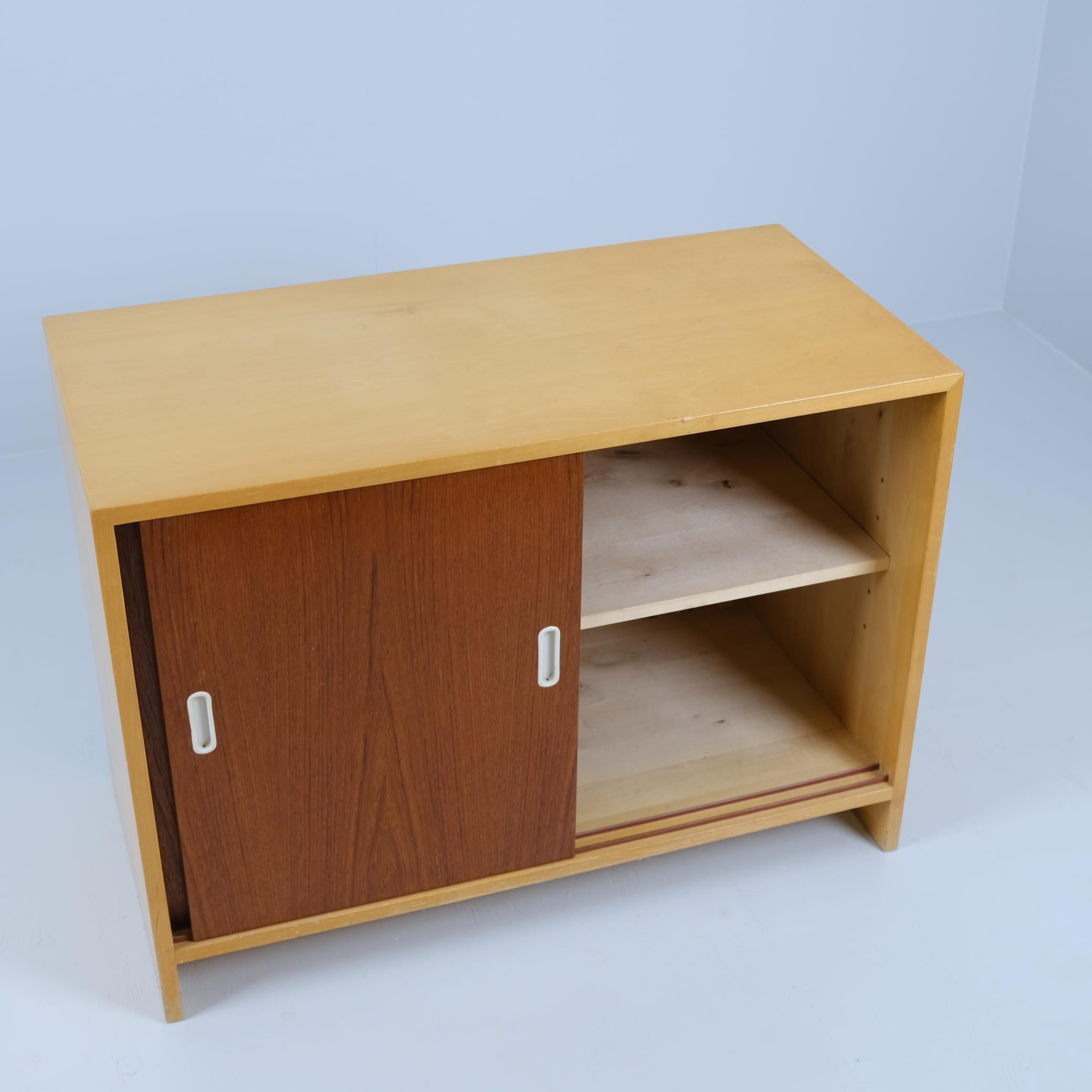 Mid-20th Century Aino Aalto Sliding Door Cabinet Model 217, in Birch and Teak, Artek 1950s For Sale