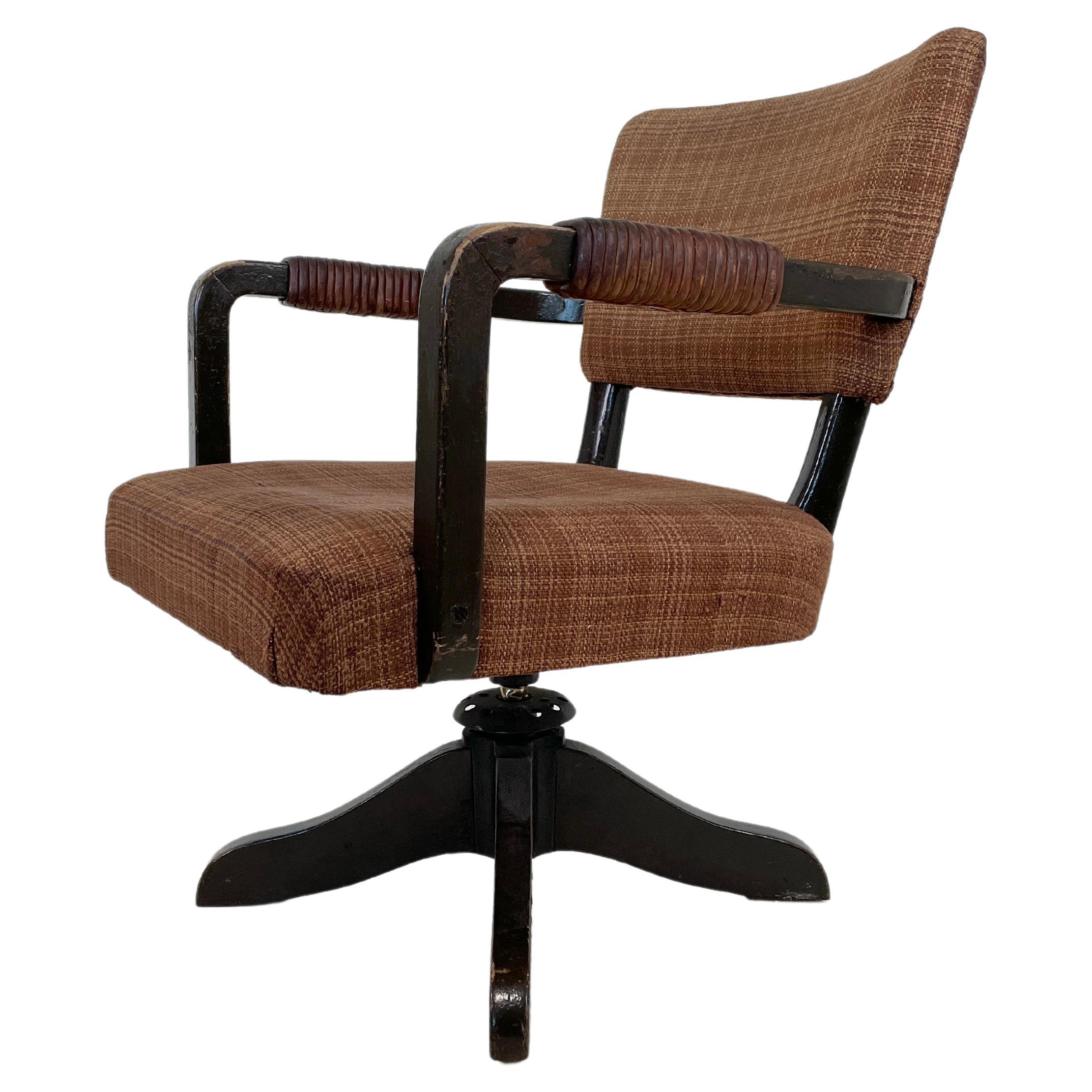 Aino Aalto Swivel Chair, Artek, 1935-1936
