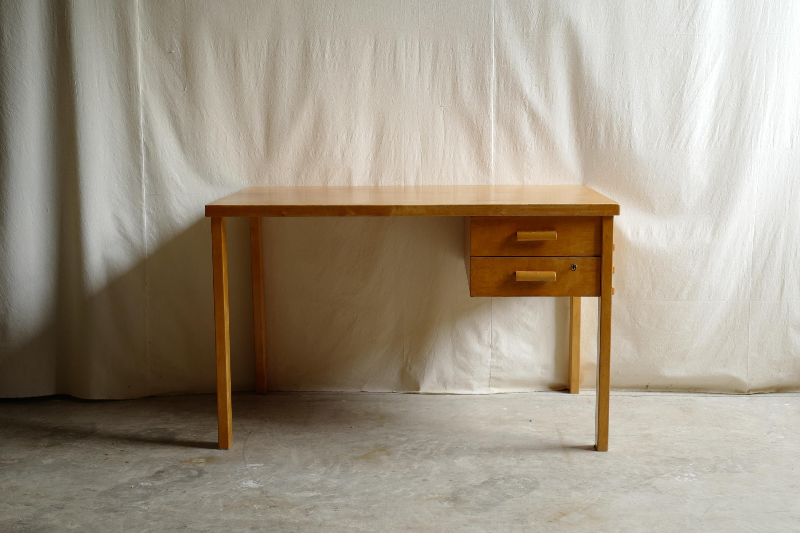 alvar & aino aalto 40's K-69 desk ,early model, very rear,oliginal condition with great patina