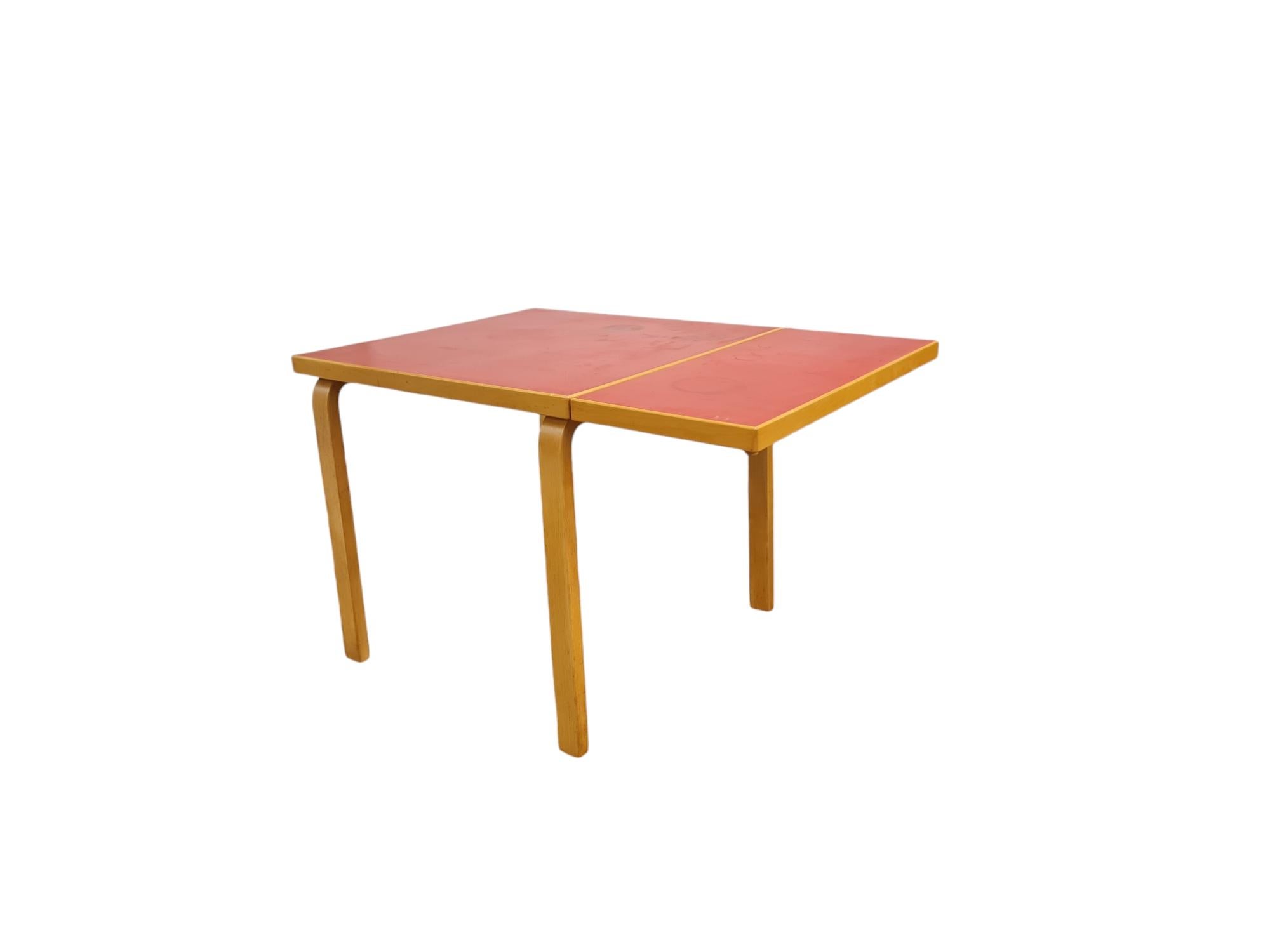 Aino & Alvar Aalto Foldable Dining Kitchen Table In Red Linoleum, Artek 1950s For Sale 4