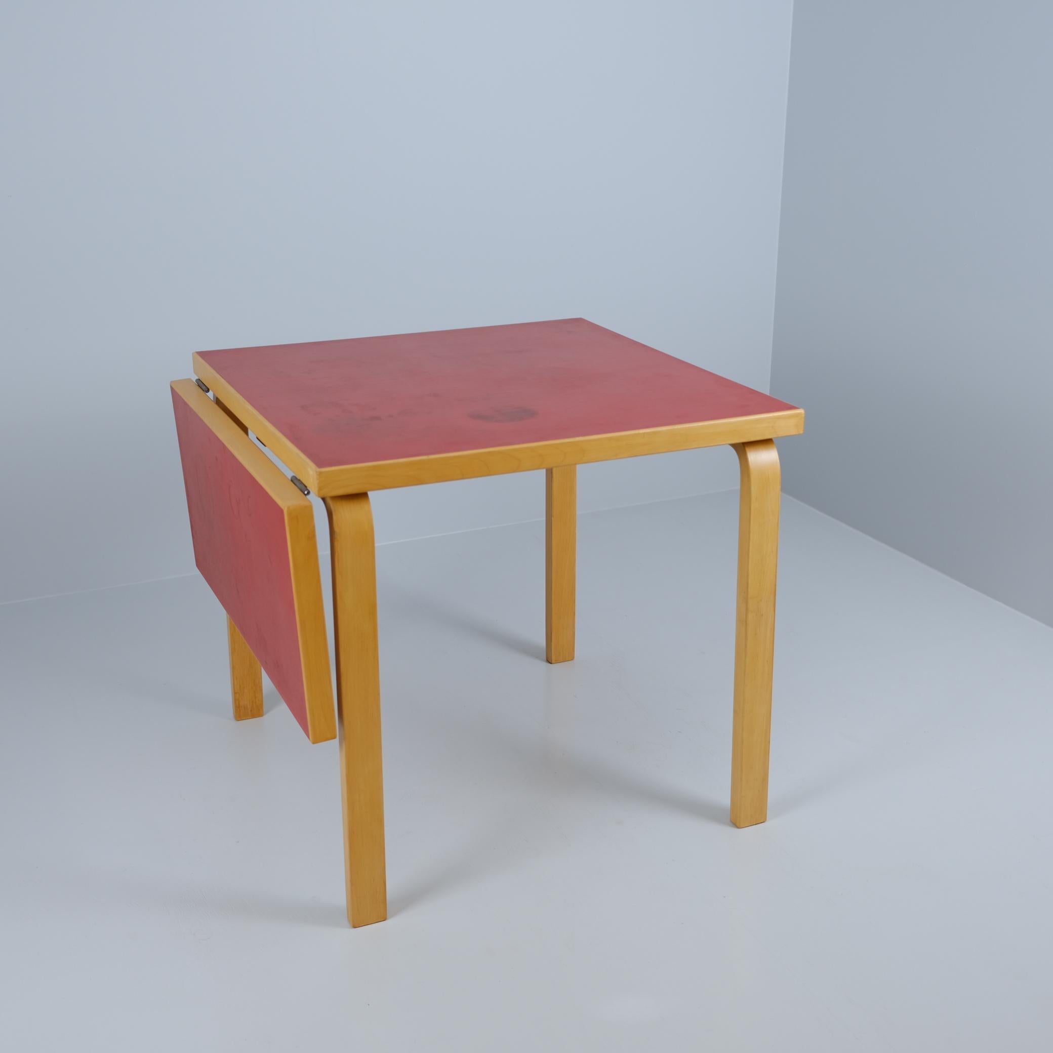 Aino & Alvar Aalto Foldable Dining Kitchen Table In Red Linoleum, Artek 1950s For Sale 4