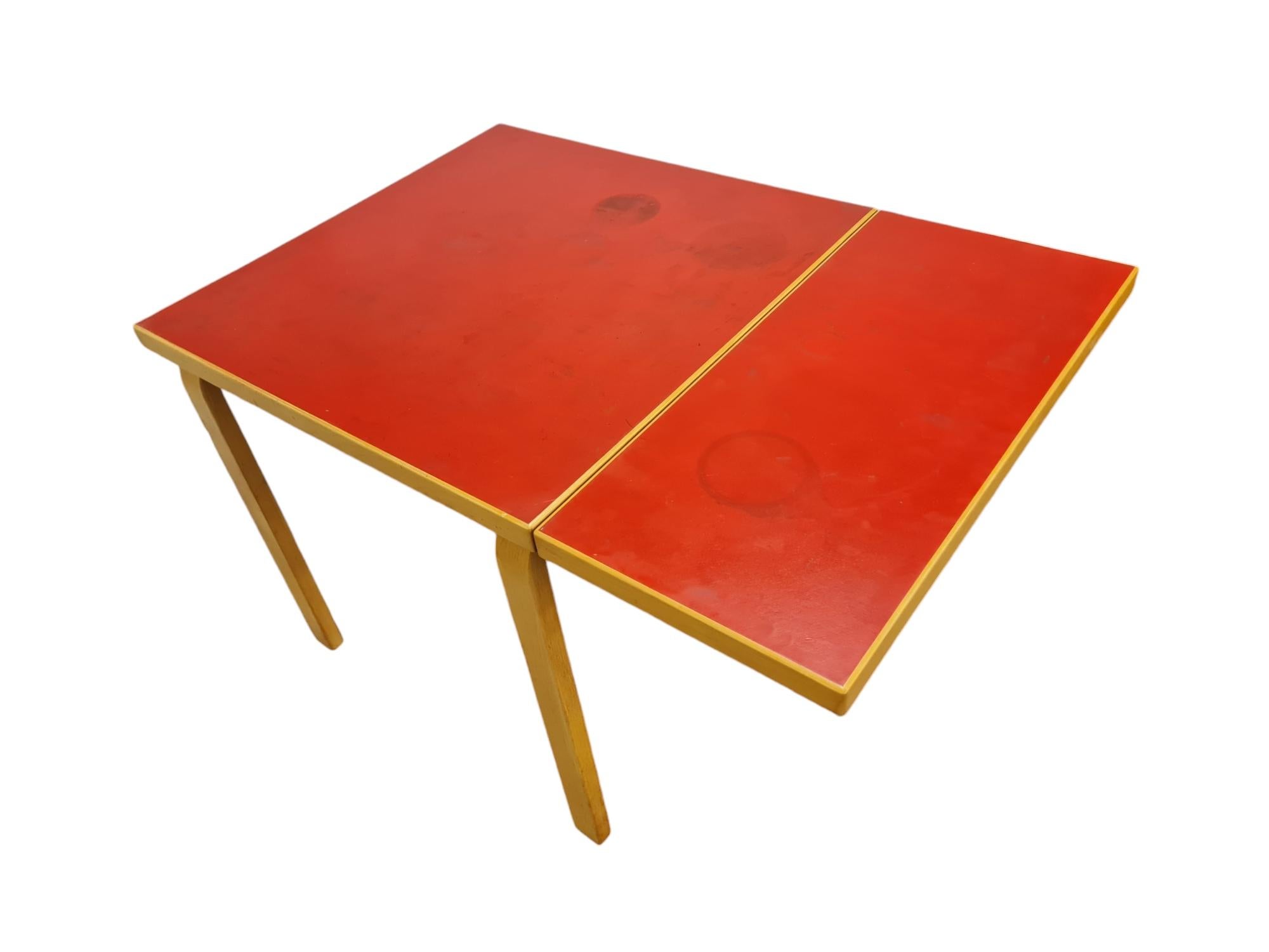 Aino & Alvar Aalto Foldable Dining Kitchen Table In Red Linoleum, Artek 1950s For Sale 2