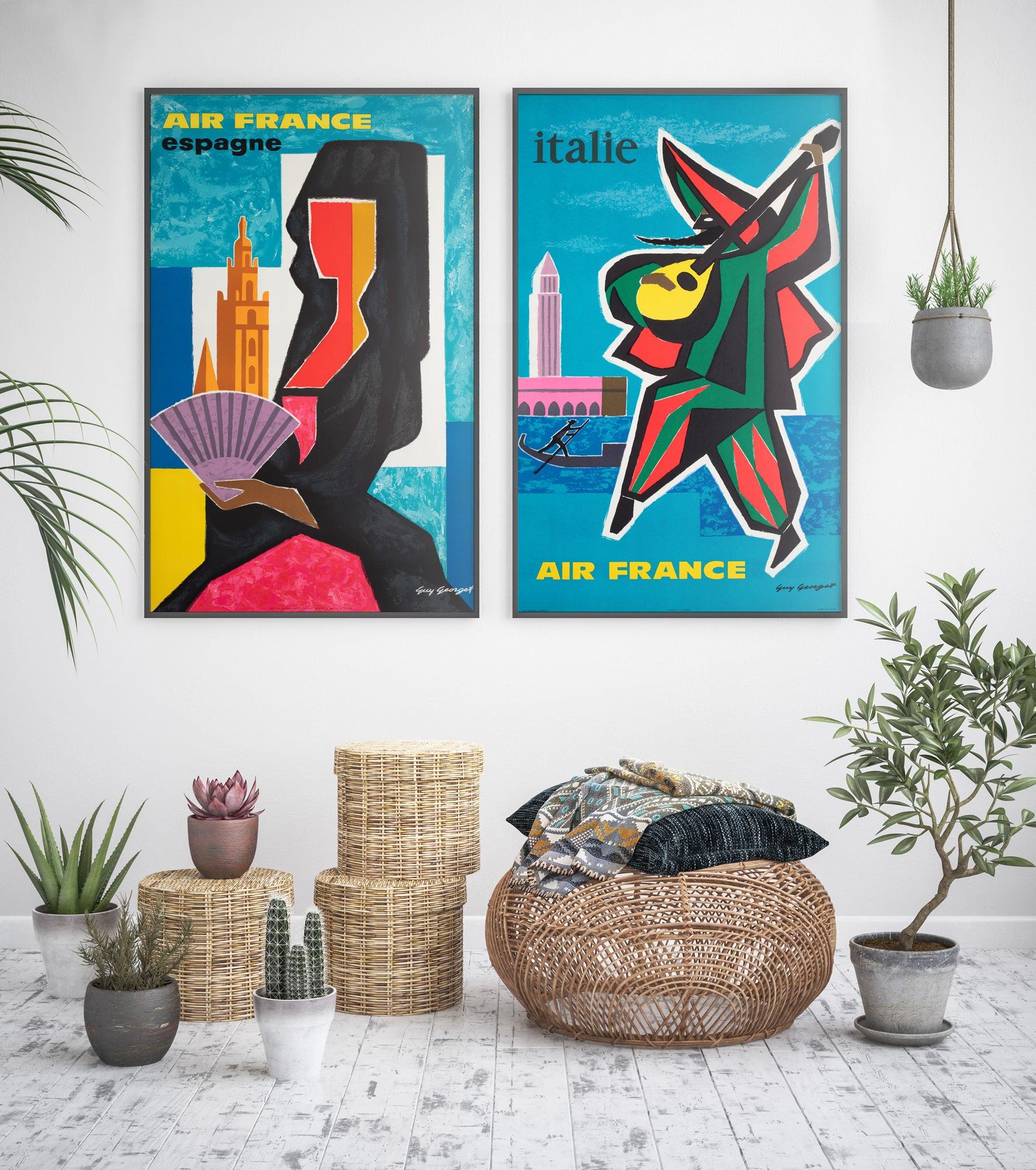 Wir lieben dieses alte Air-France-Plakat von Guy Georget, das für Reisen nach Venedig wirbt. Es zeigt einen maskierten musikalischen Harlekin, mit kühnen grafischen Linien und leuchtenden Farben. Air France hat bei namhaften Künstlern Plakate in