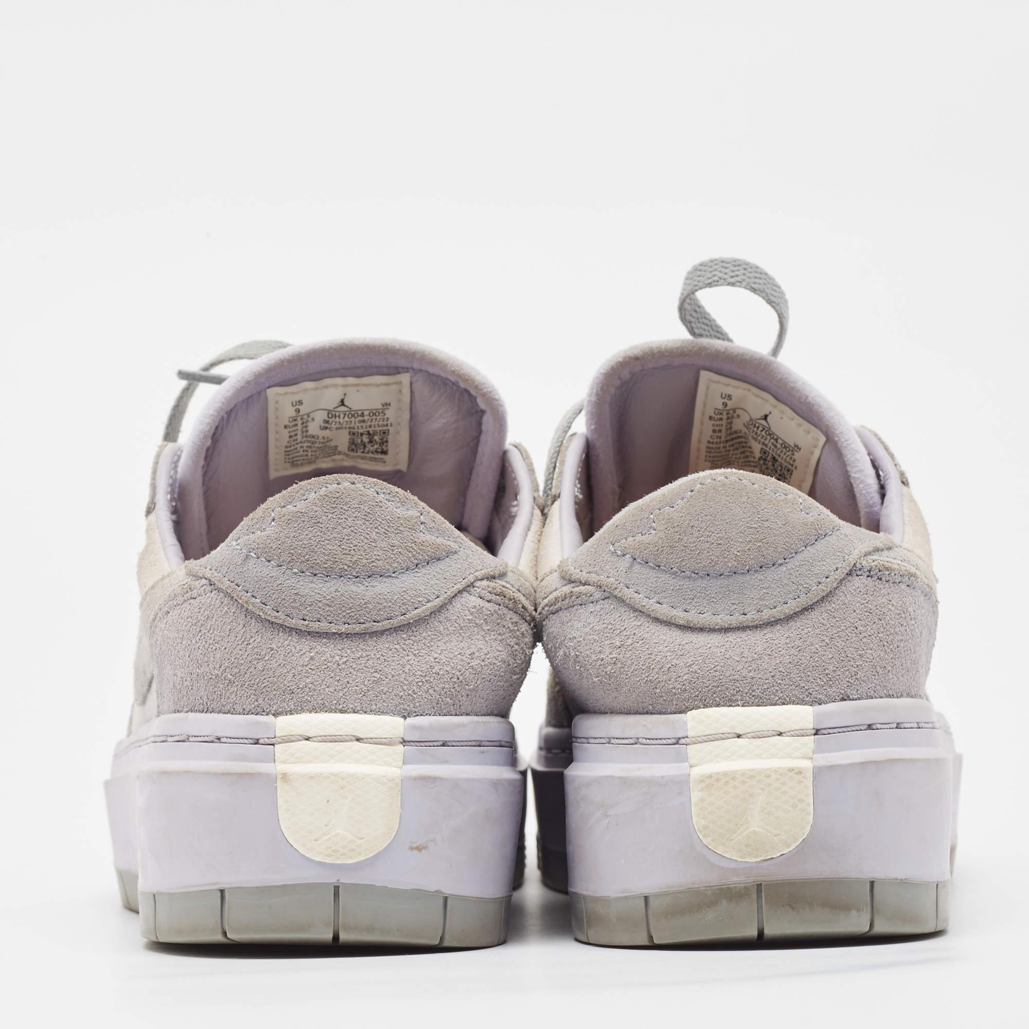 Air Jordans Grau/Weiß Wildleder Elevate Air Jordan 1 Low Top Turnschuhe Größe 40,5 im Angebot 1