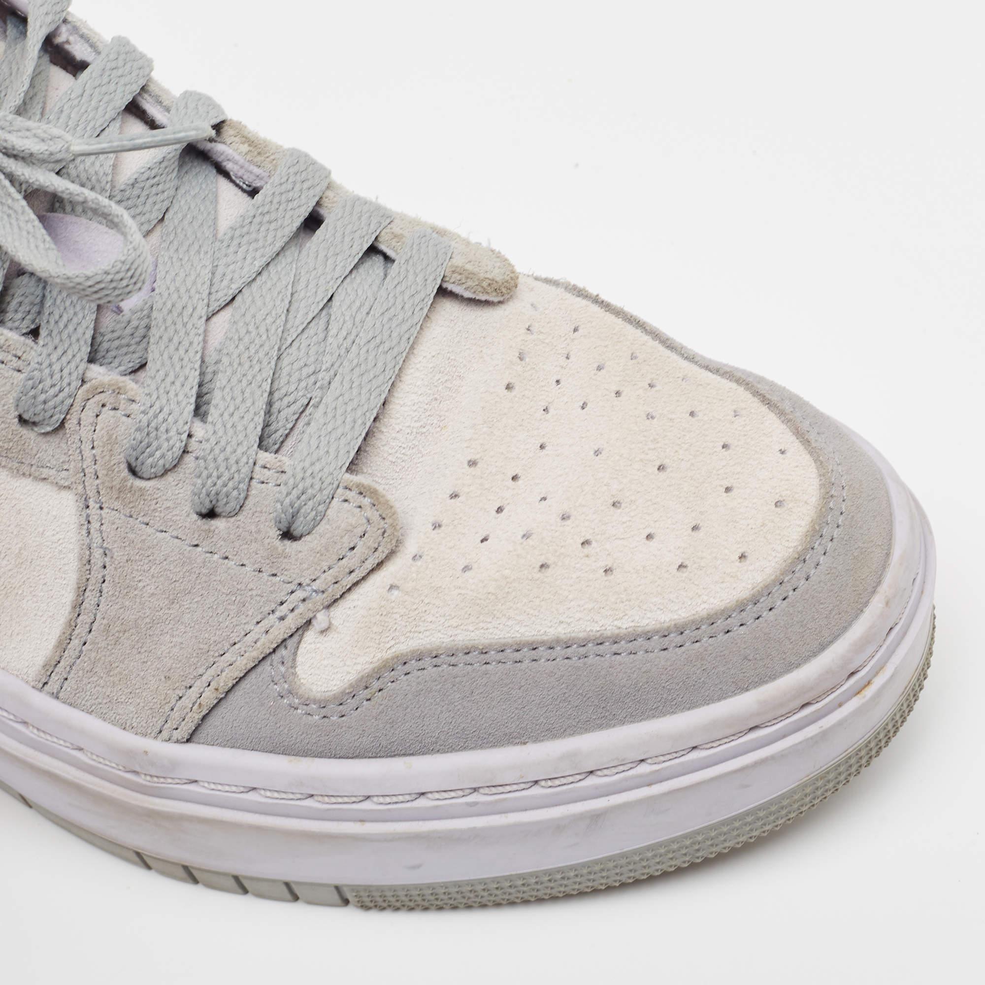 Air Jordans Grau/Weiß Wildleder Elevate Air Jordan 1 Low Top Turnschuhe Größe 40,5 im Angebot 3