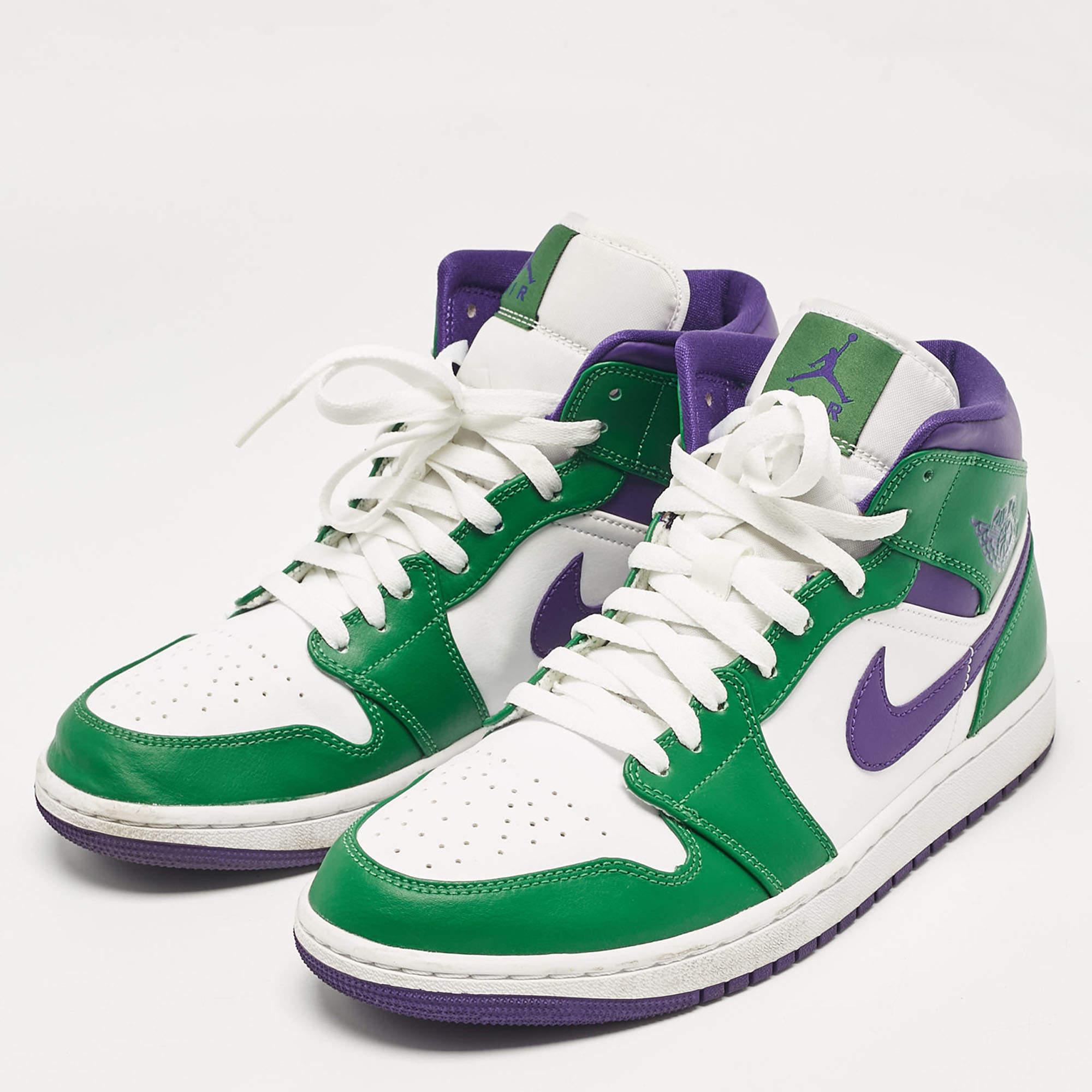 Eleva tu juego de calzado con estas zapatillas Jordan 1 Mid Incredible Hulk. Combinando elementos muy queridos y una comodidad inigualable, estas zapatillas quedarán genial en tus pies.